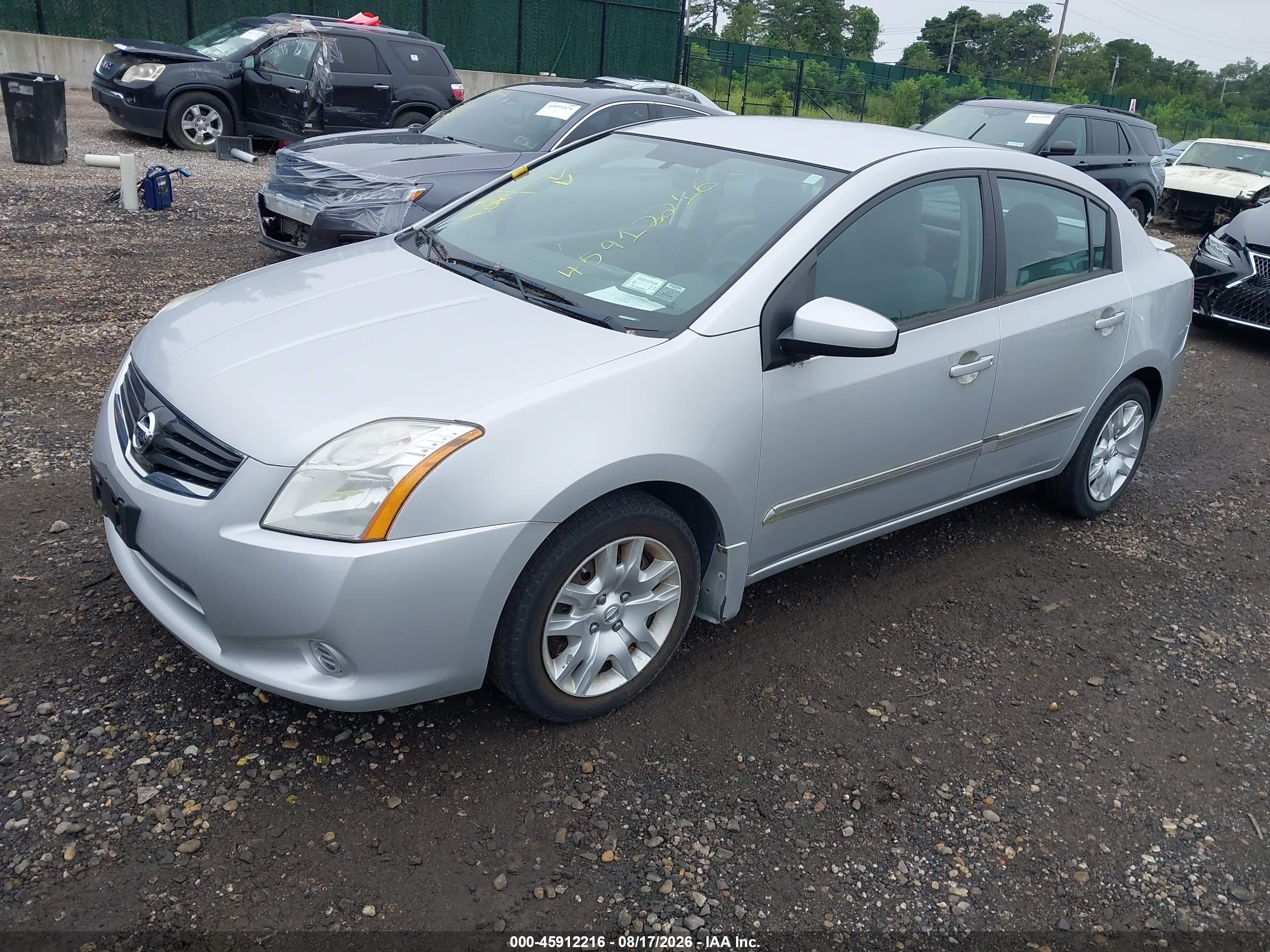 2012 Nissan Sentra 2.0 S Серебряный vin: 3N1AB6AP2CL770000