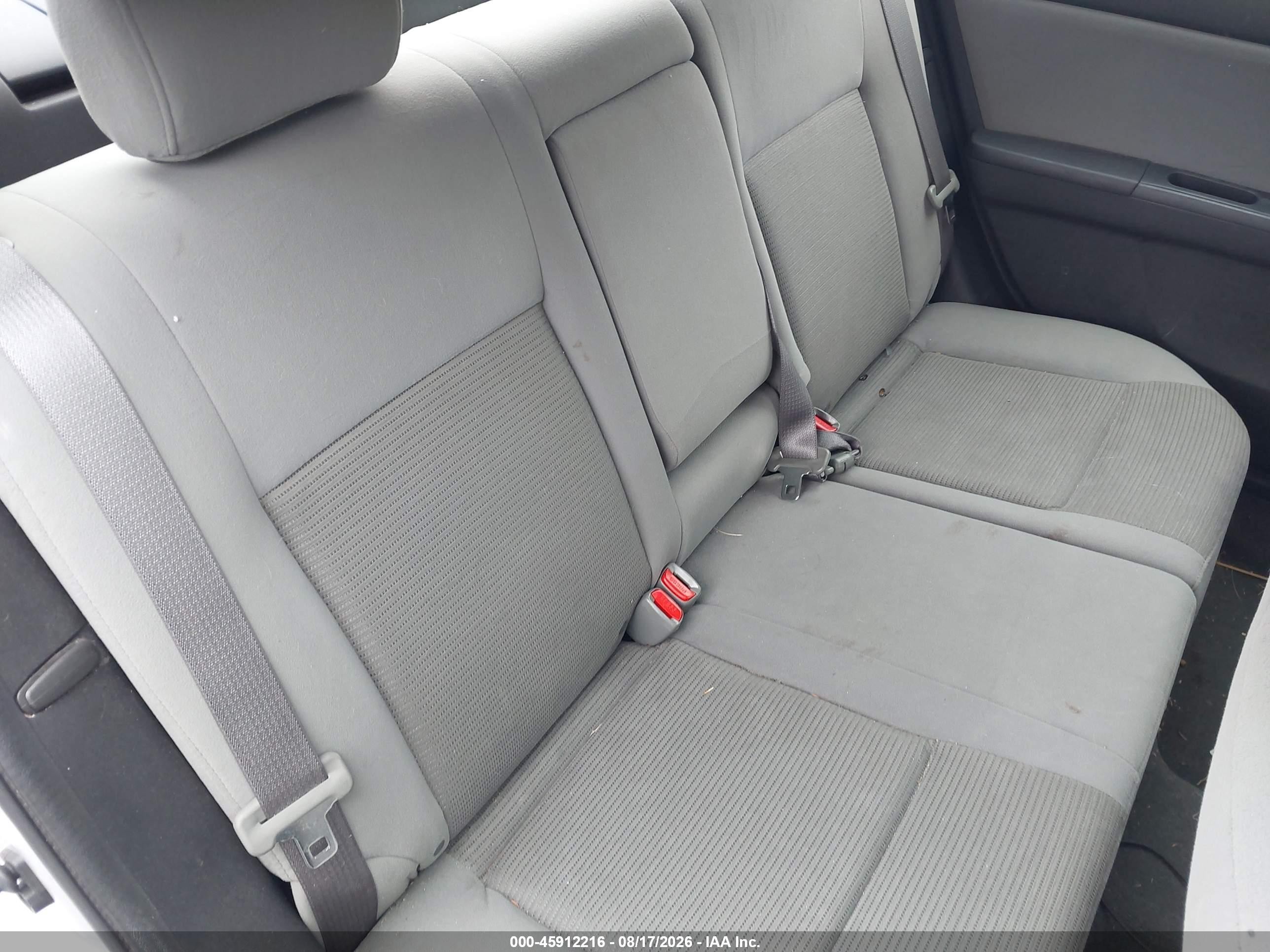 2012 Nissan Sentra 2.0 S Серебряный vin: 3N1AB6AP2CL770000
