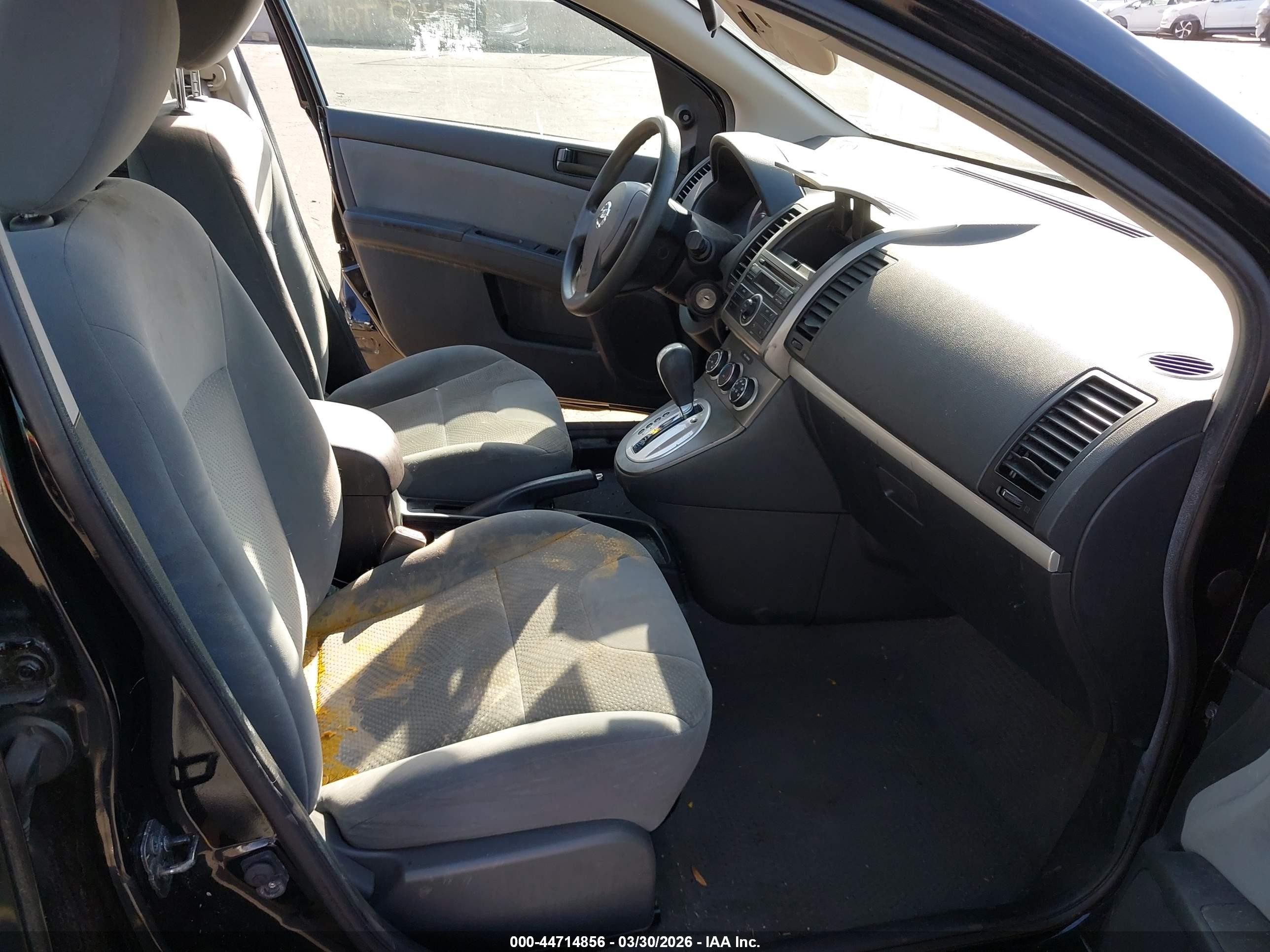 2010 Nissan Sentra 2.0 Black vin: 3N1AB6AP3AL615825