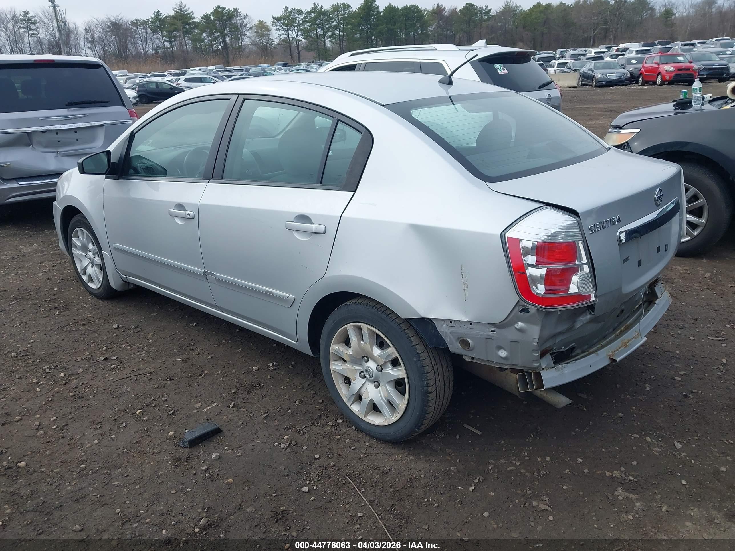 2010 Nissan Sentra 2.0s Серебряный vin: 3N1AB6AP3AL693277