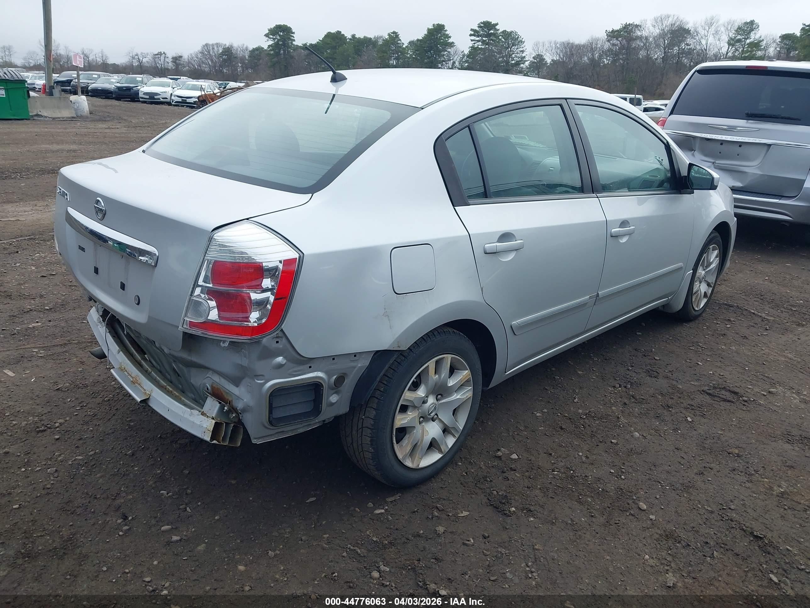 2010 Nissan Sentra 2.0s Серебряный vin: 3N1AB6AP3AL693277