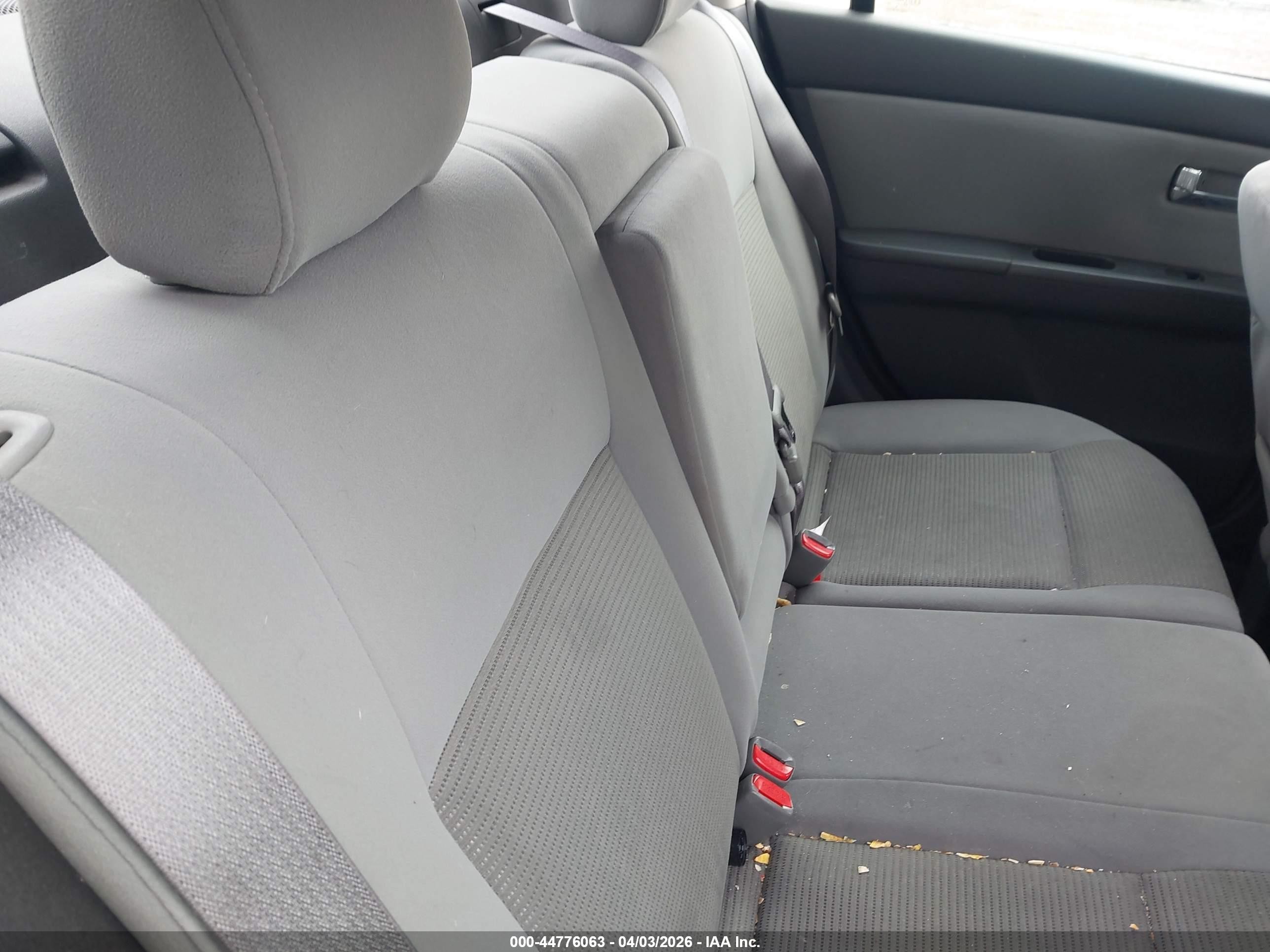 2010 Nissan Sentra 2.0s Серебряный vin: 3N1AB6AP3AL693277