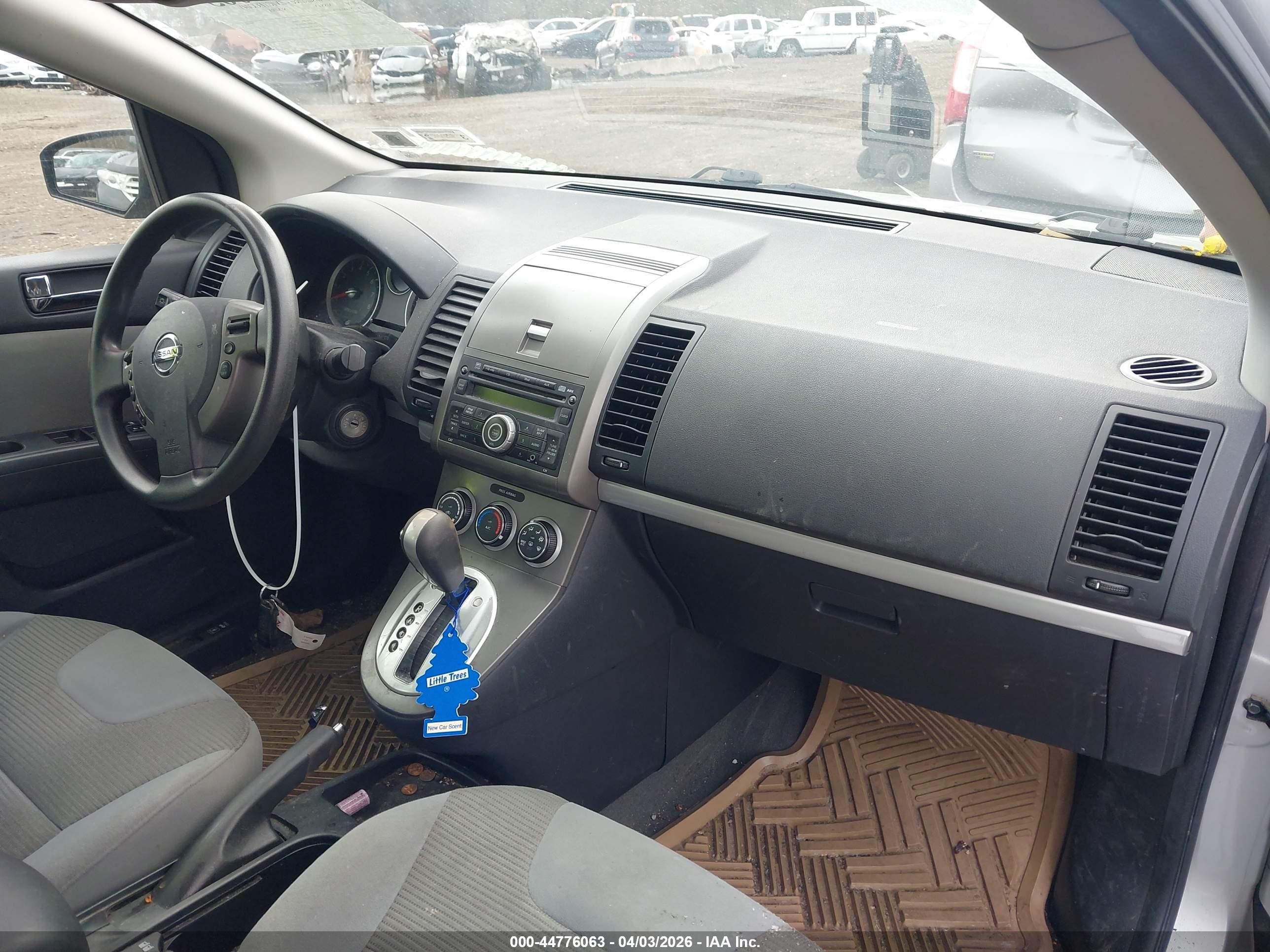 2010 Nissan Sentra 2.0s Серебряный vin: 3N1AB6AP3AL693277