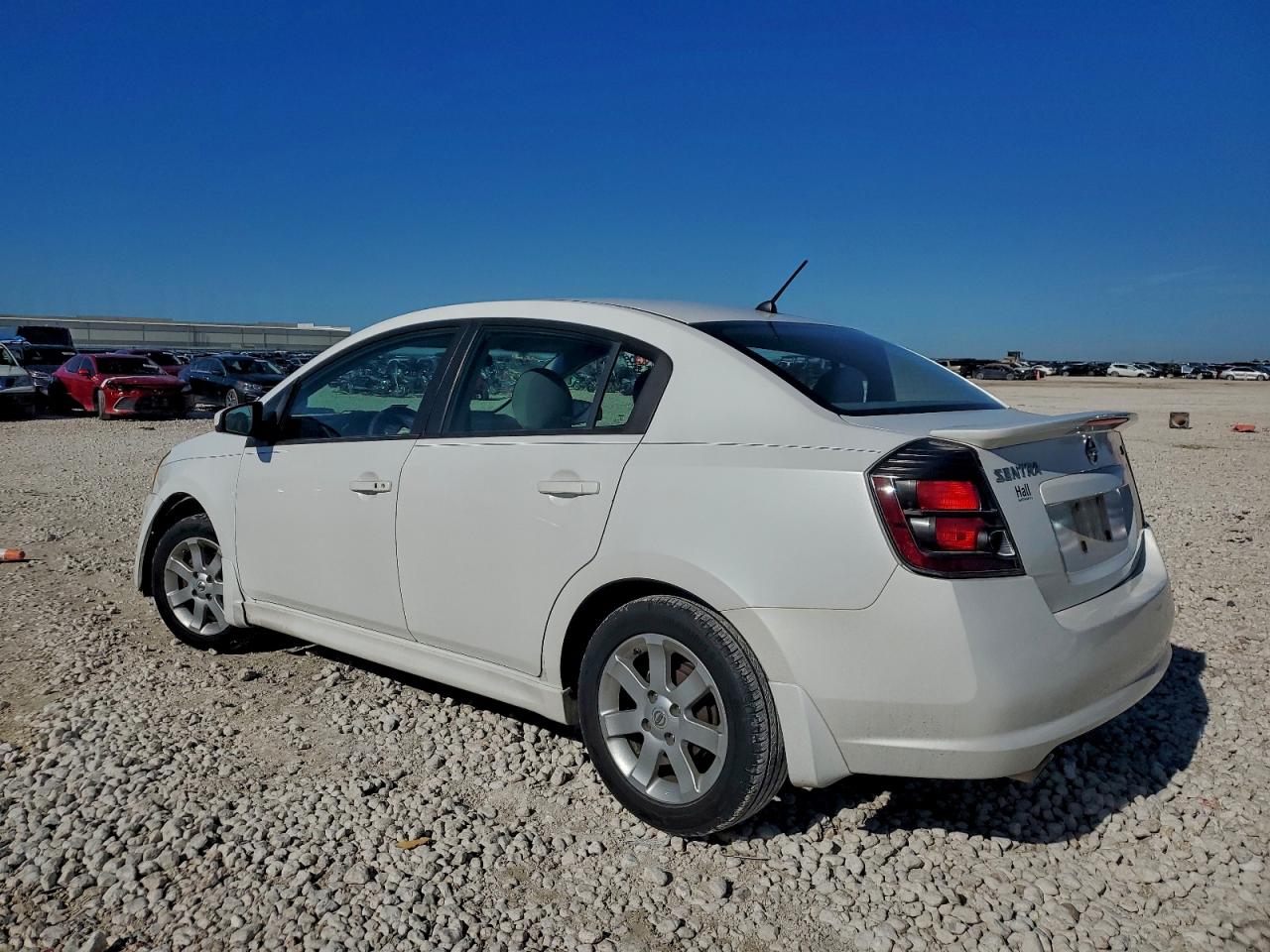 2010 Nissan Sentra 2.0 White vin: 3N1AB6AP3AL708876