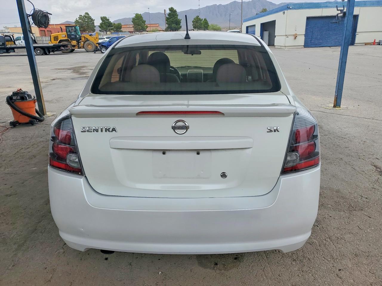 2010 Nissan Sentra 1.8 S/sv/sr/sl White vin: 3N1AB6AP3AL724723
