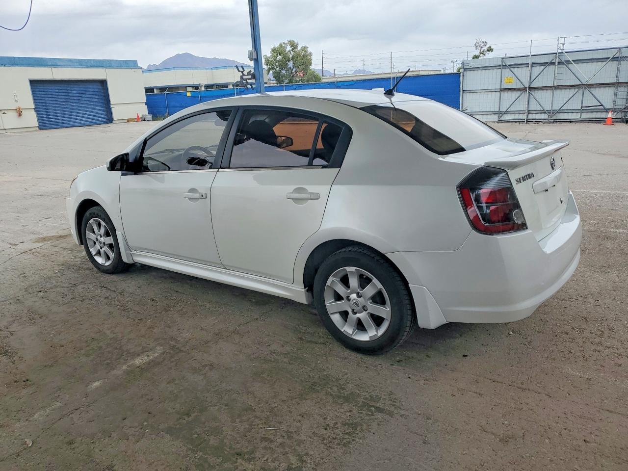 2010 Nissan Sentra 1.8 S/sv/sr/sl White vin: 3N1AB6AP3AL724723