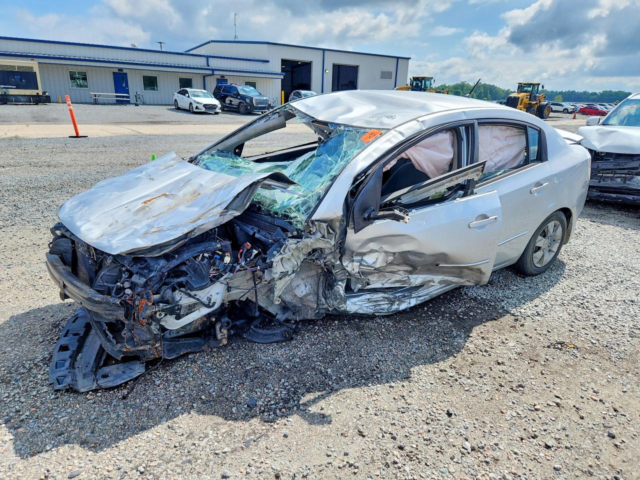 2011 Nissan Sentra 2.0 Silver vin: 3N1AB6AP3BL647708