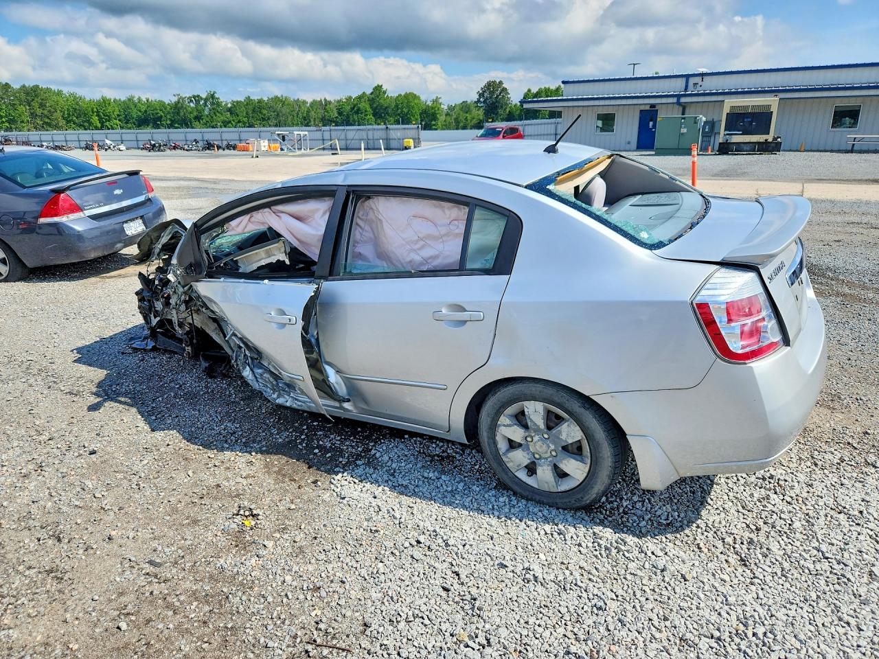 2011 Nissan Sentra 2.0 Silver vin: 3N1AB6AP3BL647708