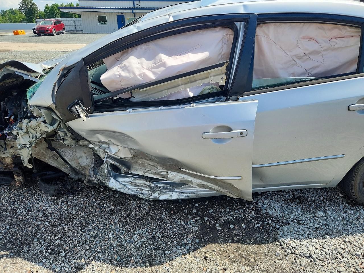 2011 Nissan Sentra 2.0 Silver vin: 3N1AB6AP3BL647708