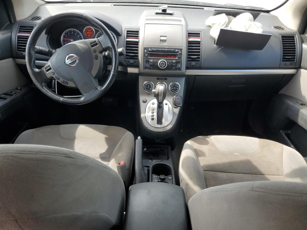 2011 Nissan Sentra 2.0 Silver vin: 3N1AB6AP3BL670356