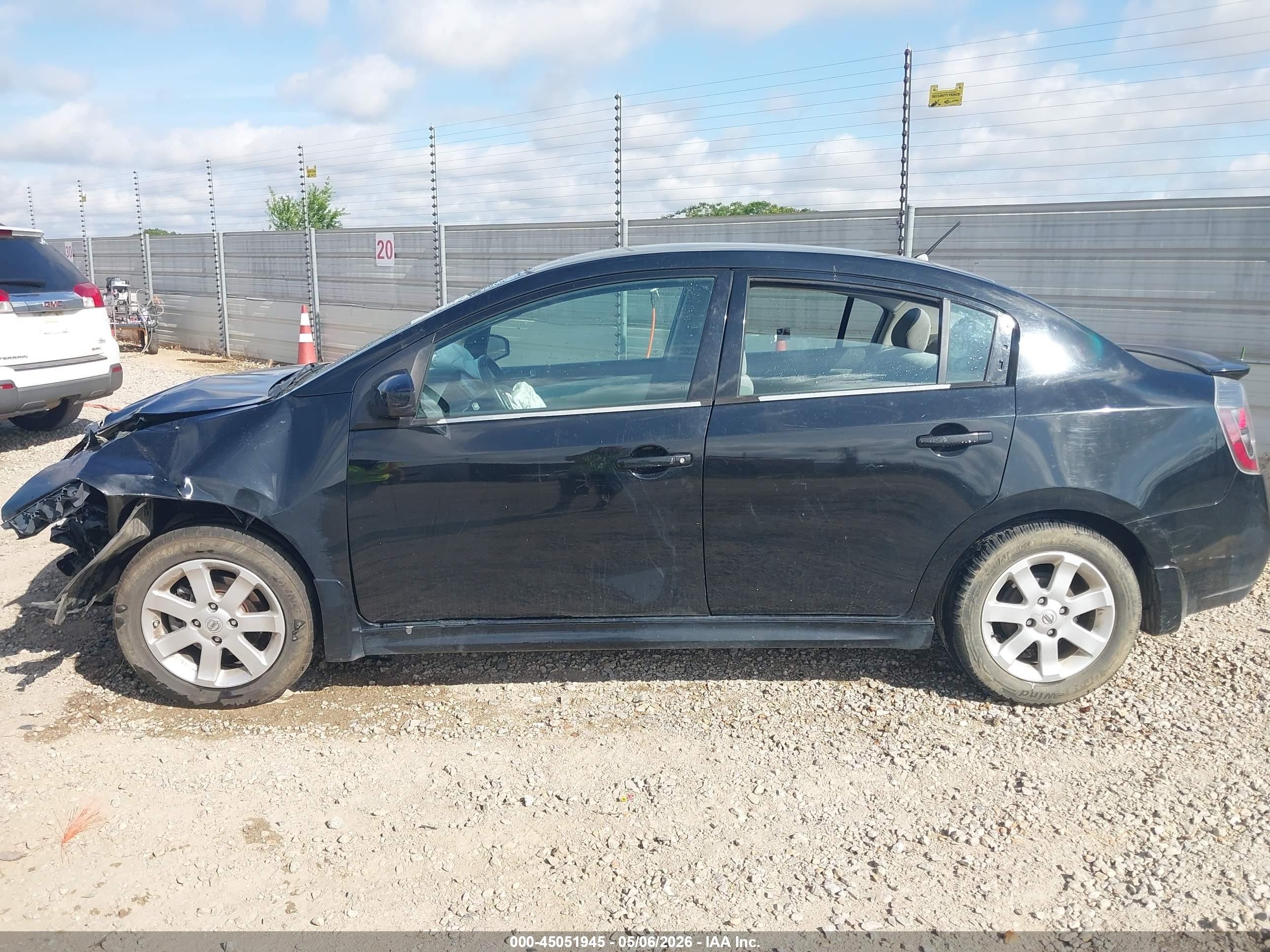 2011 Nissan Sentra 2.0sr Черный vin: 3N1AB6AP3BL714369