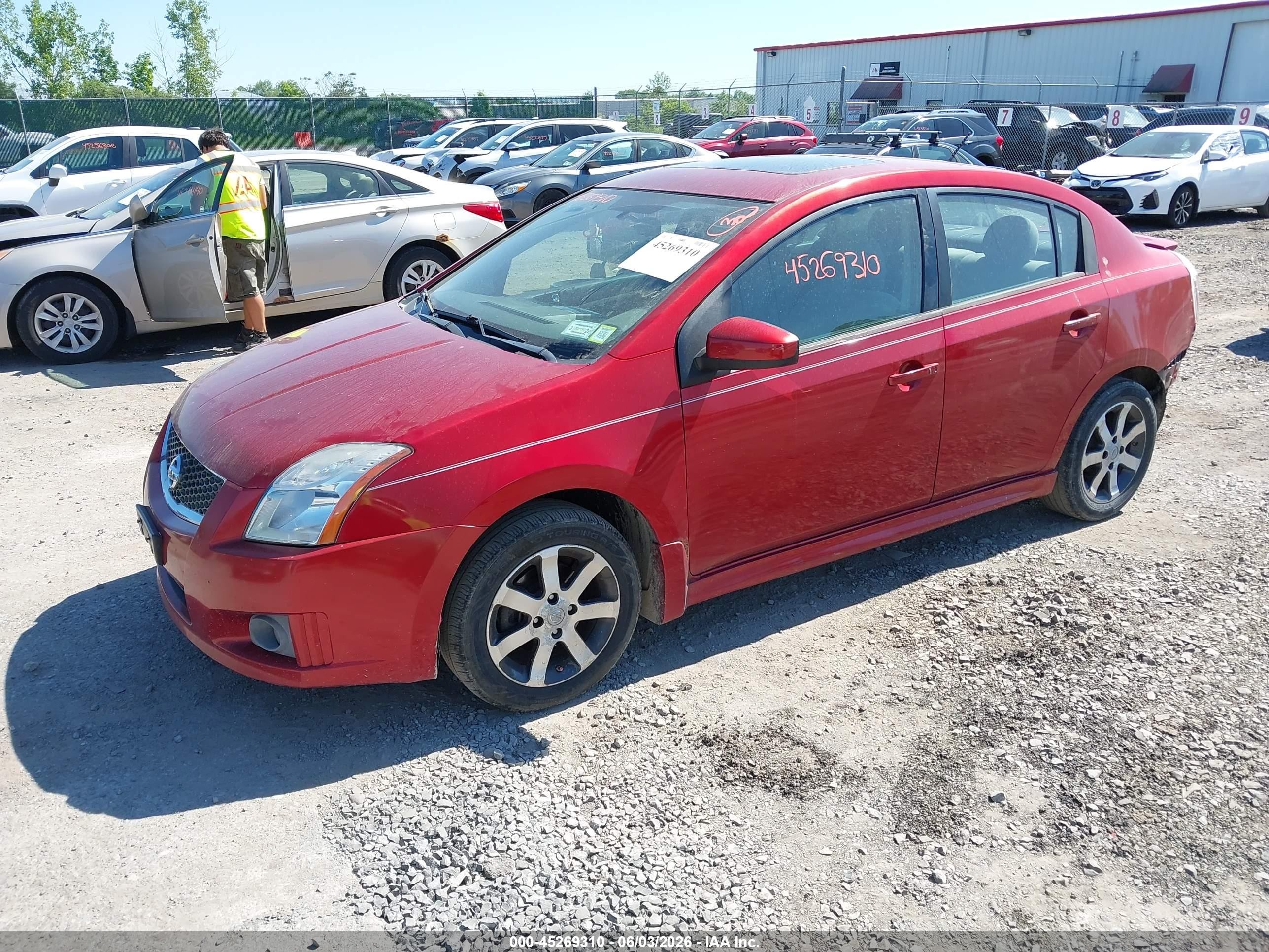 2011 Nissan Sentra 2.0sr Red vin: 3N1AB6AP3BL727039