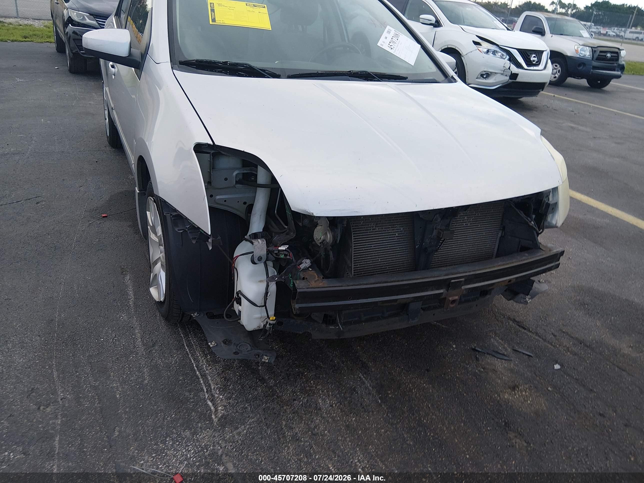 2012 Nissan Sentra 2.0 S Silver vin: 3N1AB6AP3CL612233