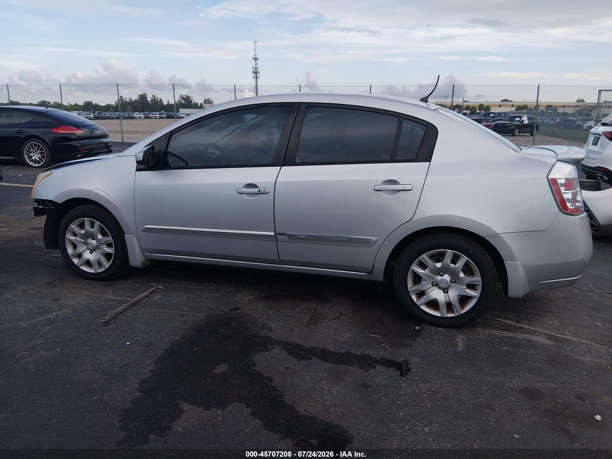 2012 Nissan Sentra 2.0 S Silver vin: 3N1AB6AP3CL612233