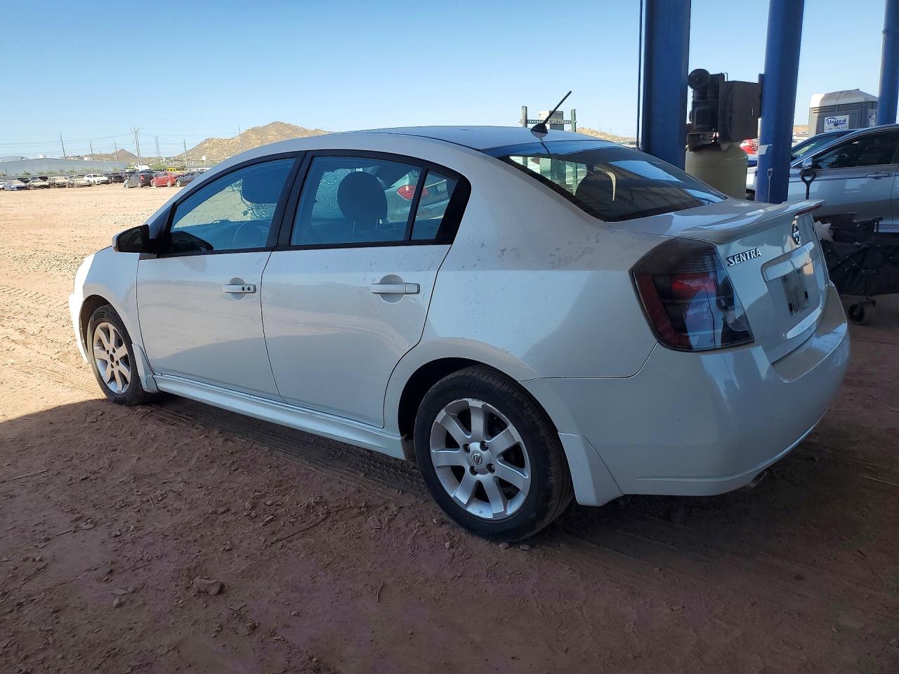 2012 Nissan Sentra 2.0 White vin: 3N1AB6AP3CL622759
