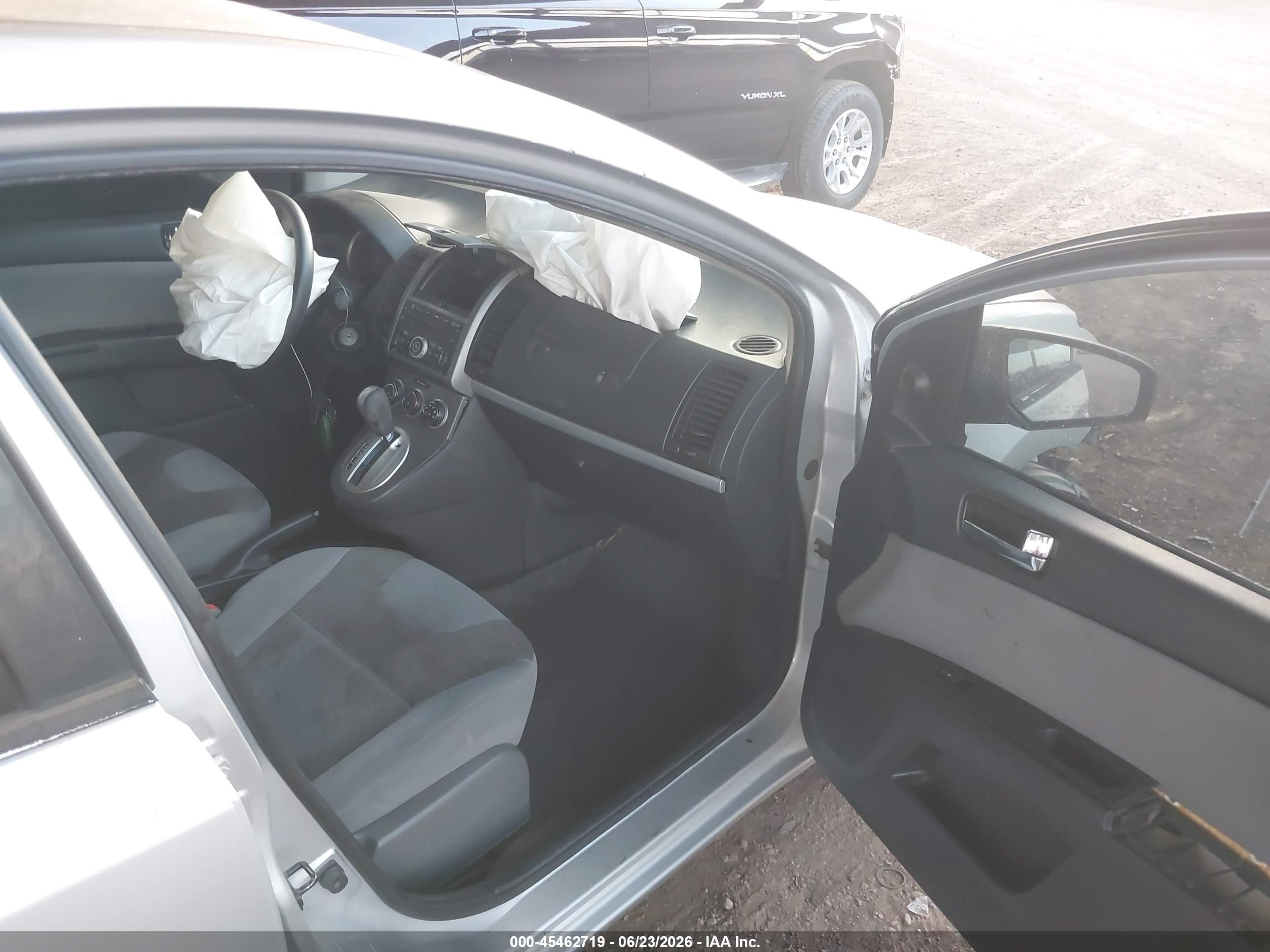 2012 Nissan Sentra 2.0 S Серый vin: 3N1AB6AP3CL679026