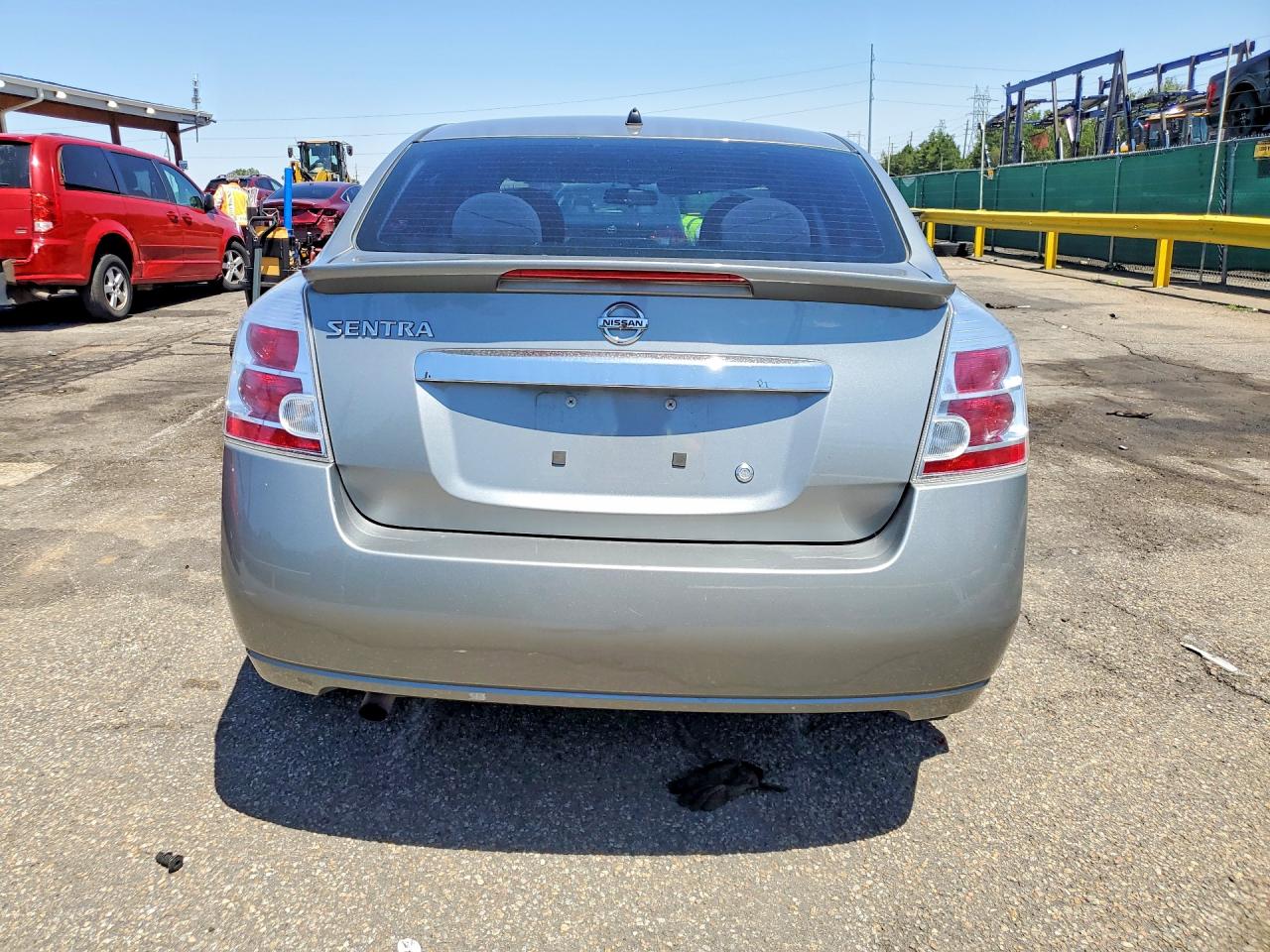 2012 Nissan Sentra Silver vin: 3N1AB6AP3CL698756