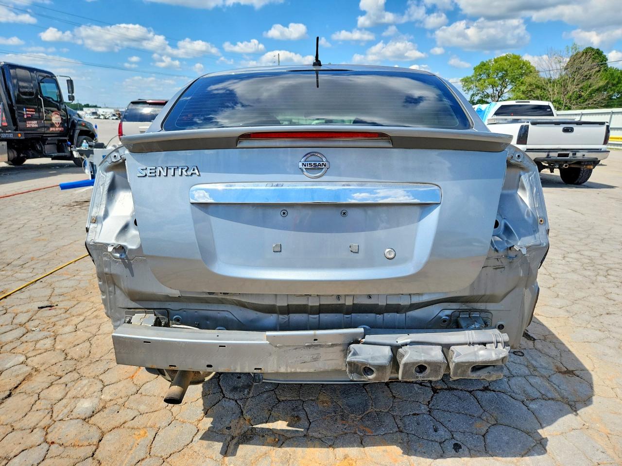 2012 Nissan Sentra 2.0 Silver vin: 3N1AB6AP3CL746823
