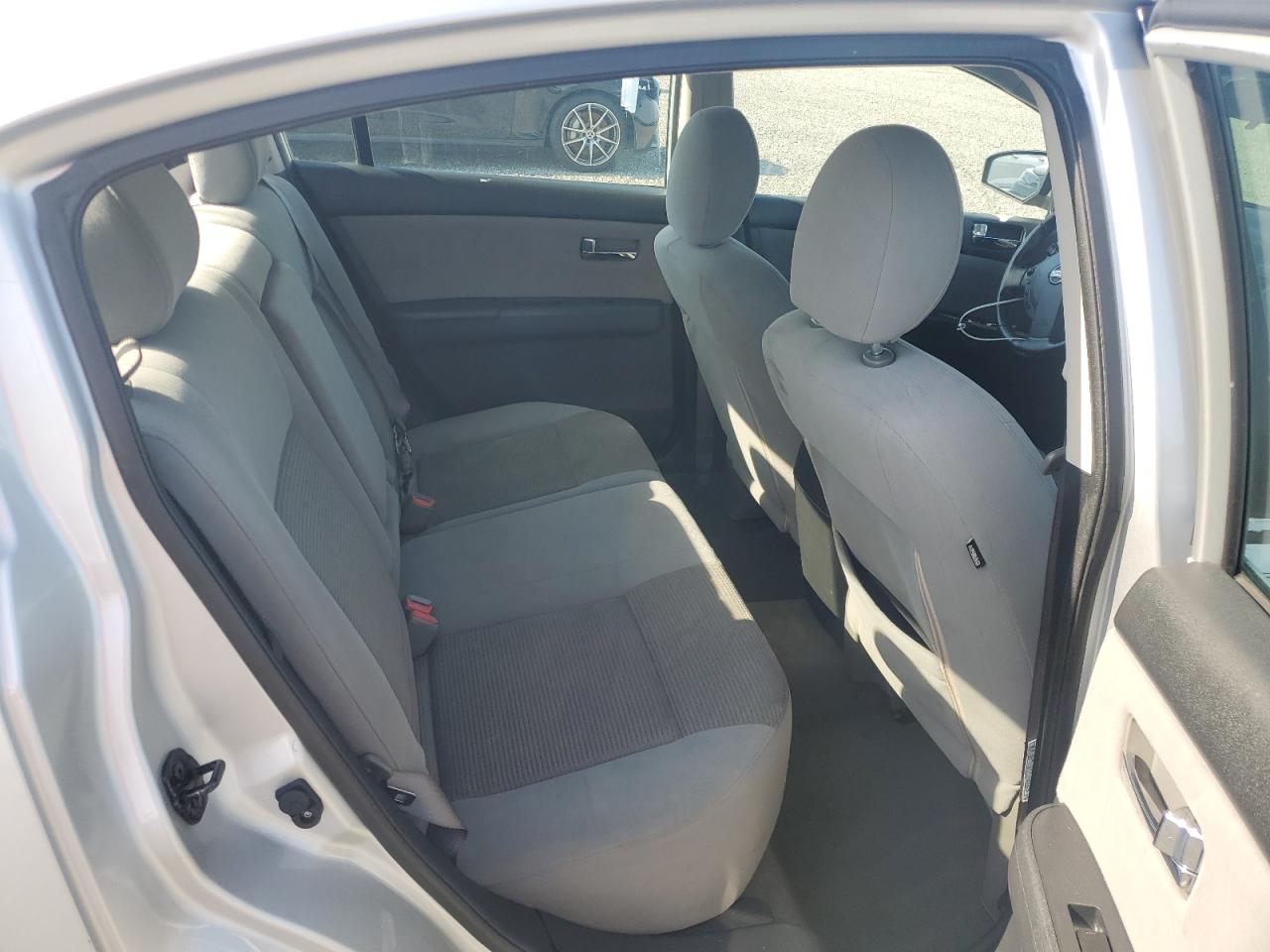 2012 Nissan Sentra 2.0 Silver vin: 3N1AB6AP3CL768563