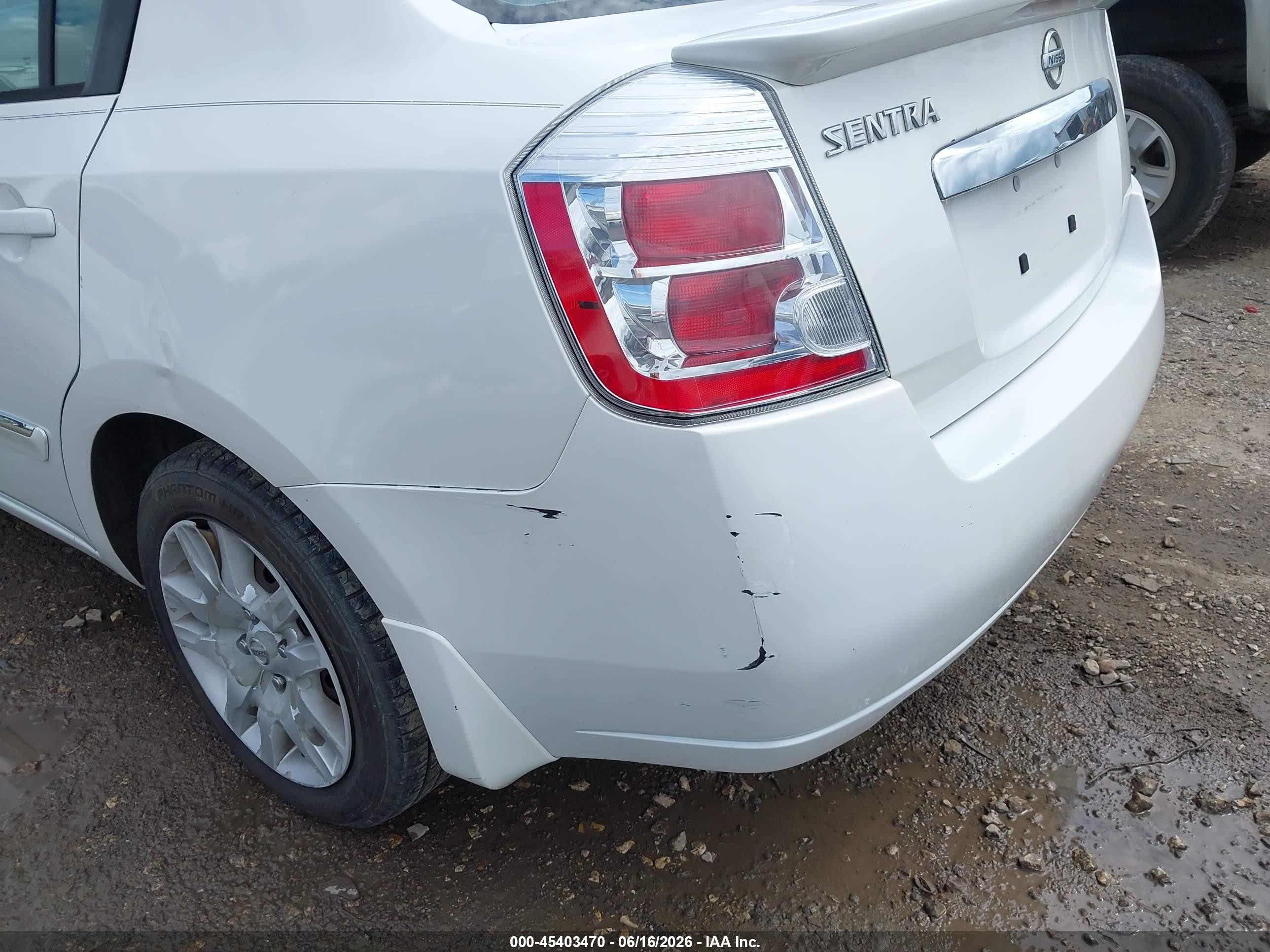 2012 Nissan Sentra 2.0 S White vin: 3N1AB6AP3CL771768