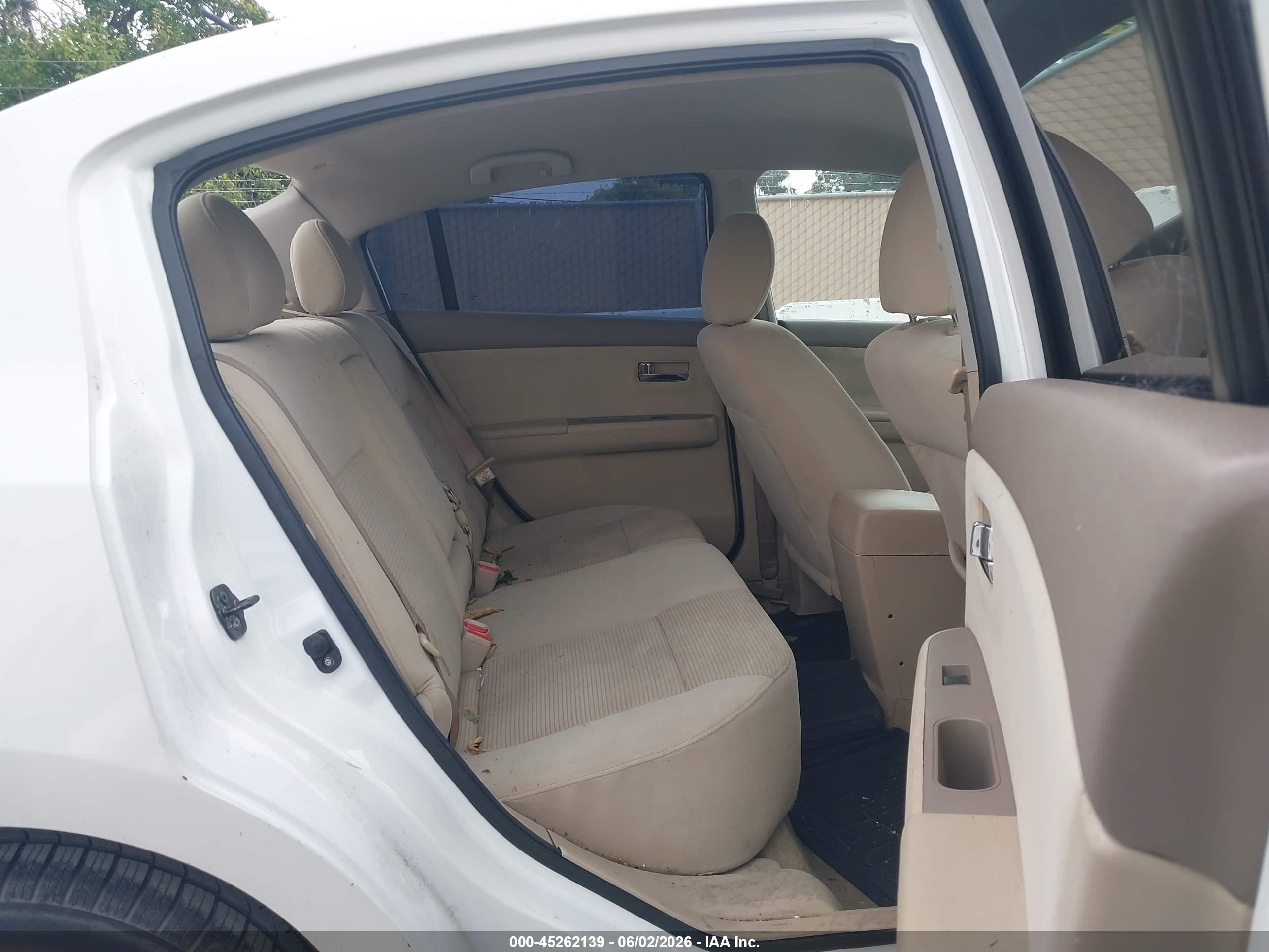 2012 Nissan Sentra 2.0 S White vin: 3N1AB6AP3CL773651