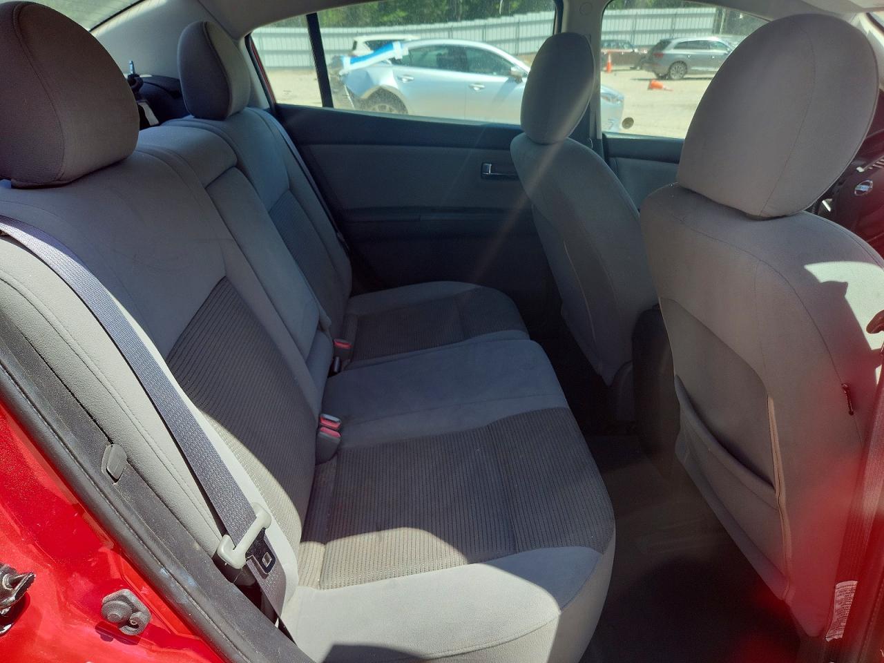 2012 Nissan Sentra 2.0 Red vin: 3N1AB6AP3CL779739