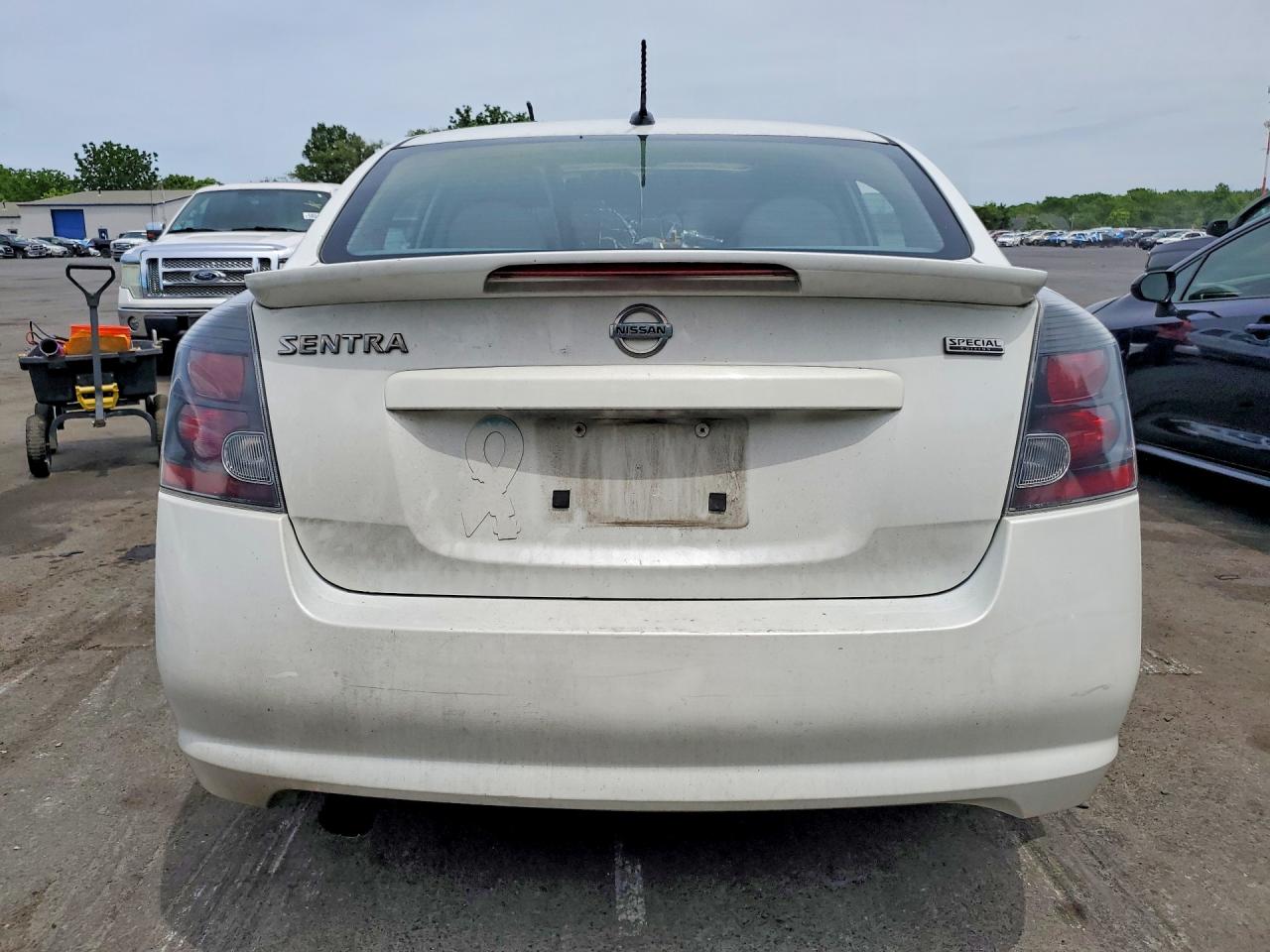 2012 Nissan Sentra 2.0 White vin: 3N1AB6AP3CL779921