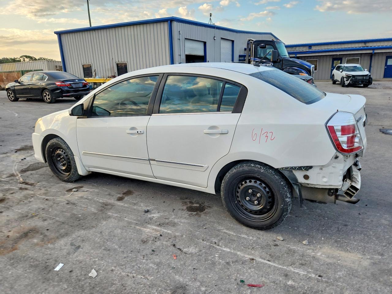 2010 Nissan Sentra 2.0 White vin: 3N1AB6AP4AL621407