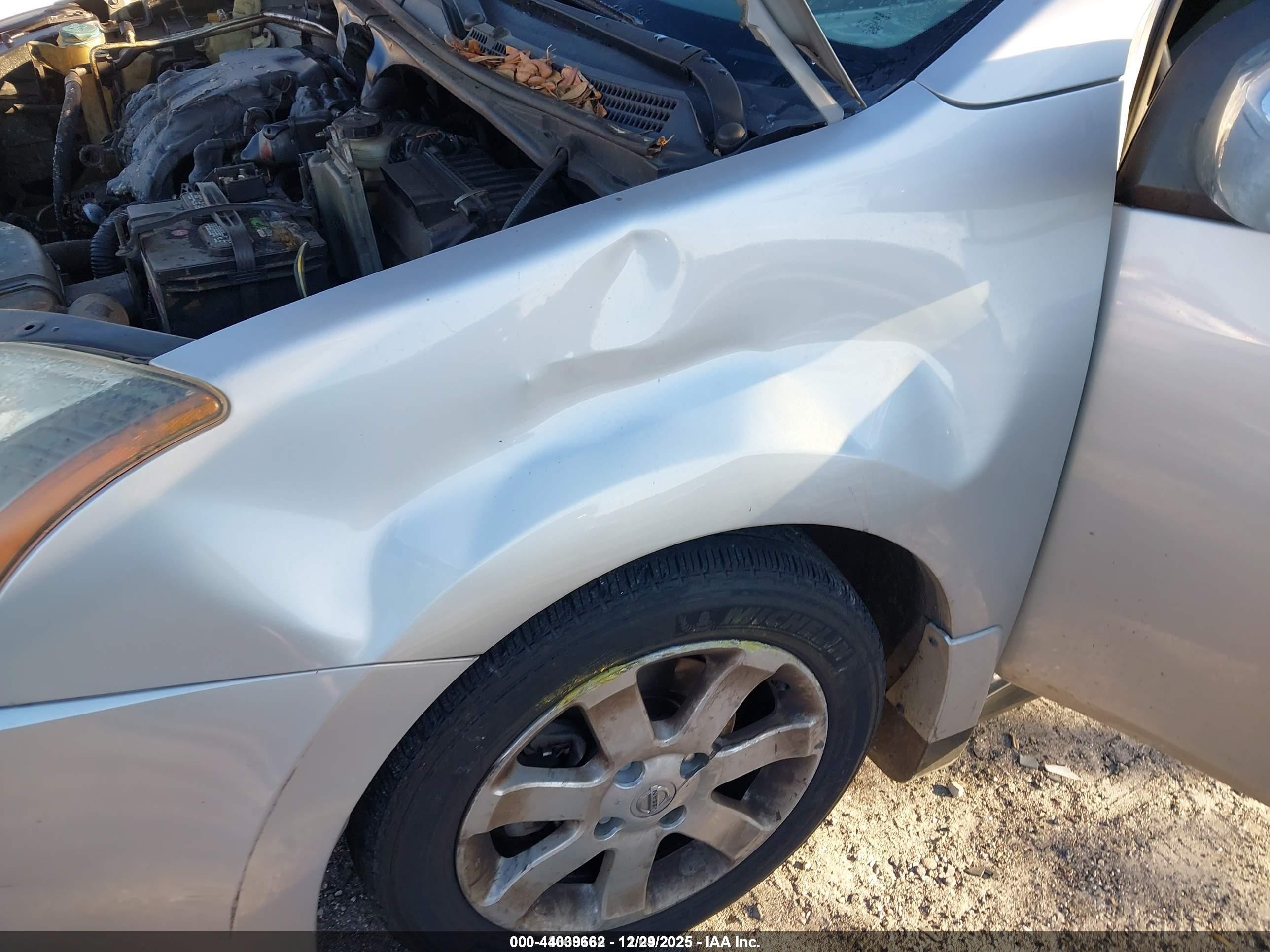 2010 Nissan Sentra 2.0sr Silver vin: 3N1AB6AP4AL631130