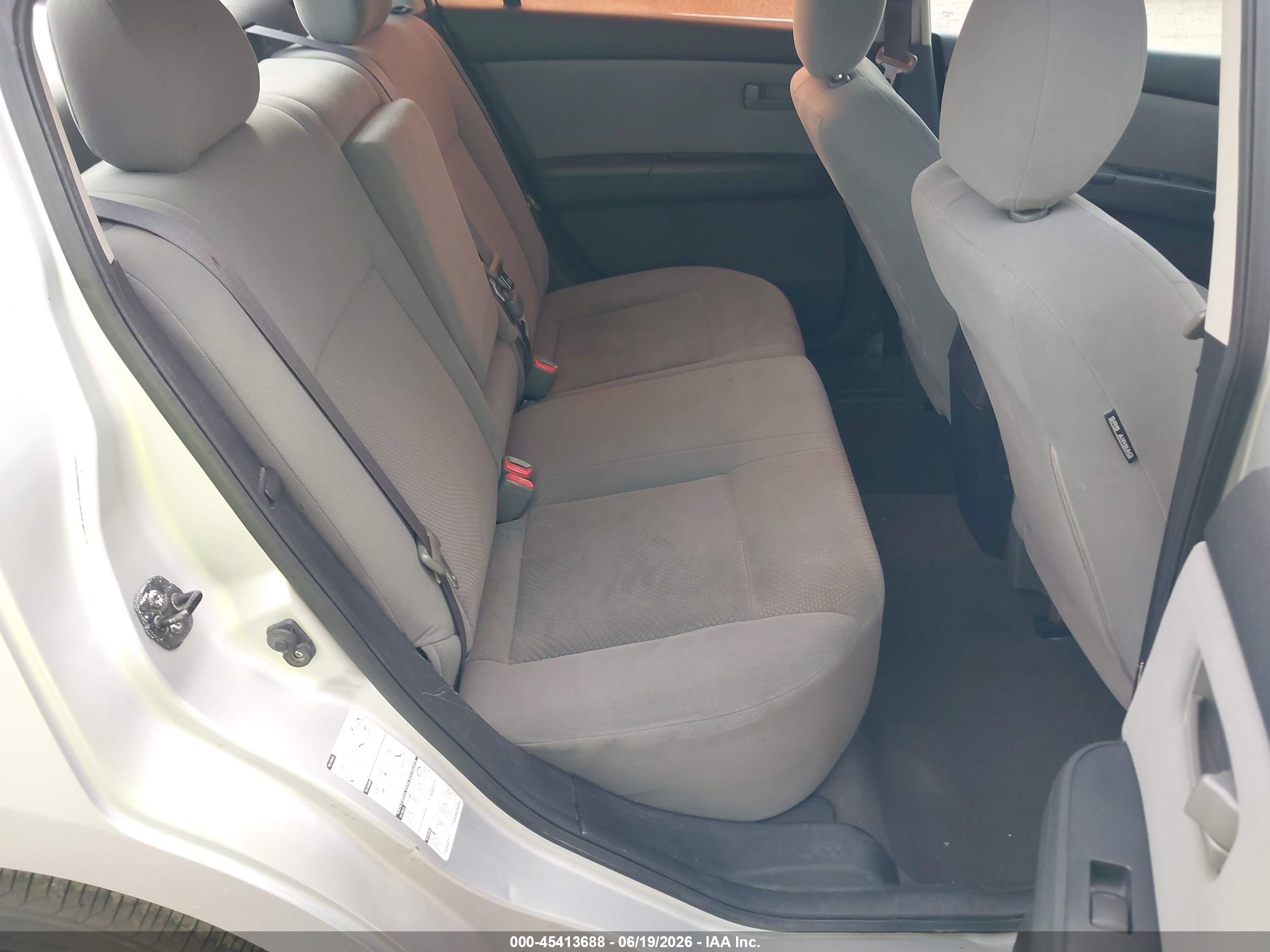 2010 Nissan Sentra 2.0 Silver vin: 3N1AB6AP4AL636831