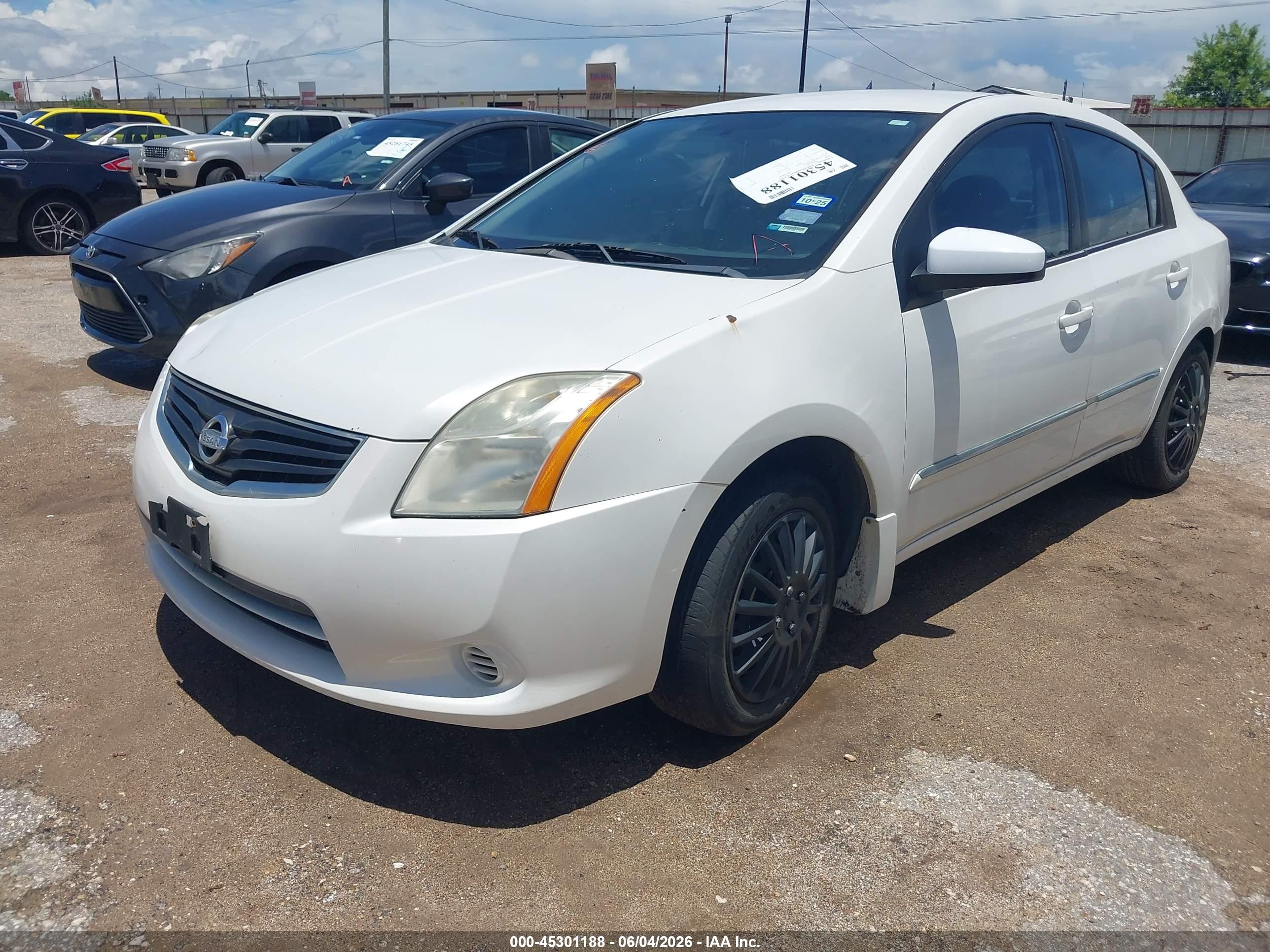 2010 Nissan Sentra 2.0s Белый vin: 3N1AB6AP4AL645920