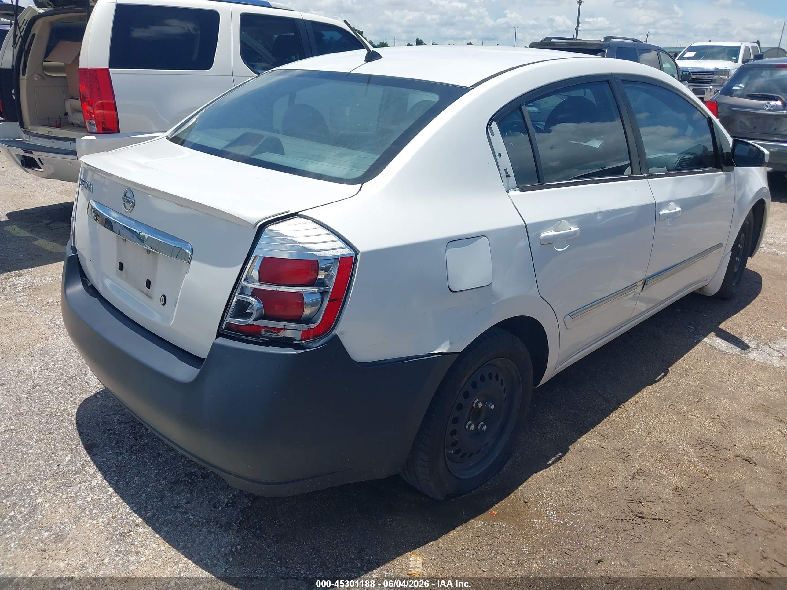 2010 Nissan Sentra 2.0s Белый vin: 3N1AB6AP4AL645920