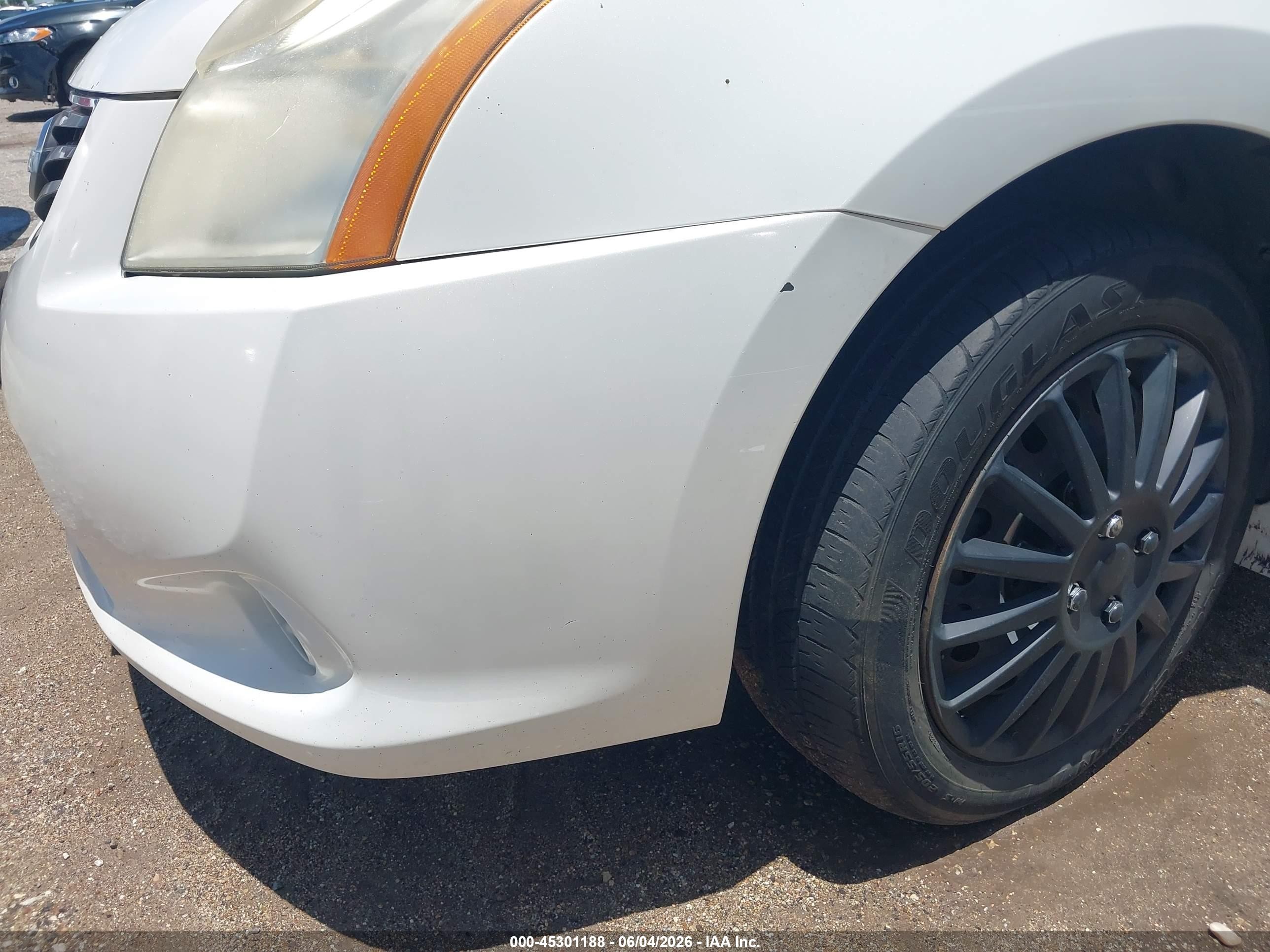 2010 Nissan Sentra 2.0s Белый vin: 3N1AB6AP4AL645920