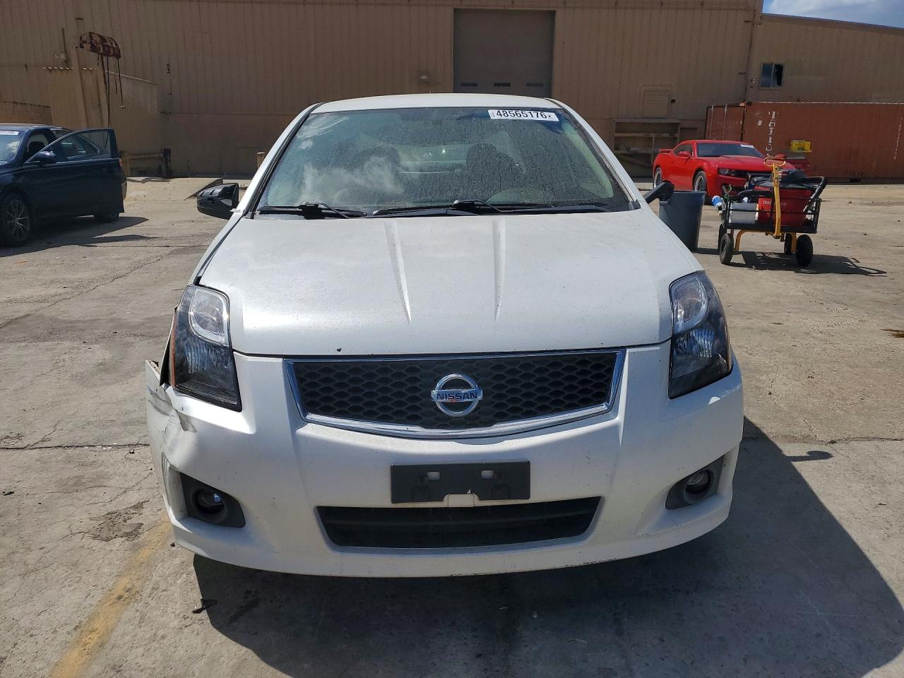 2011 Nissan Sentra 2.0 Белый vin: 3N1AB6AP4BL602454