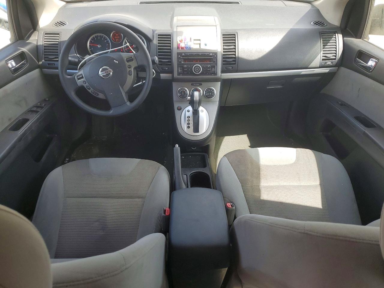 2011 Nissan Sentra 2.0 Белый vin: 3N1AB6AP4BL602454