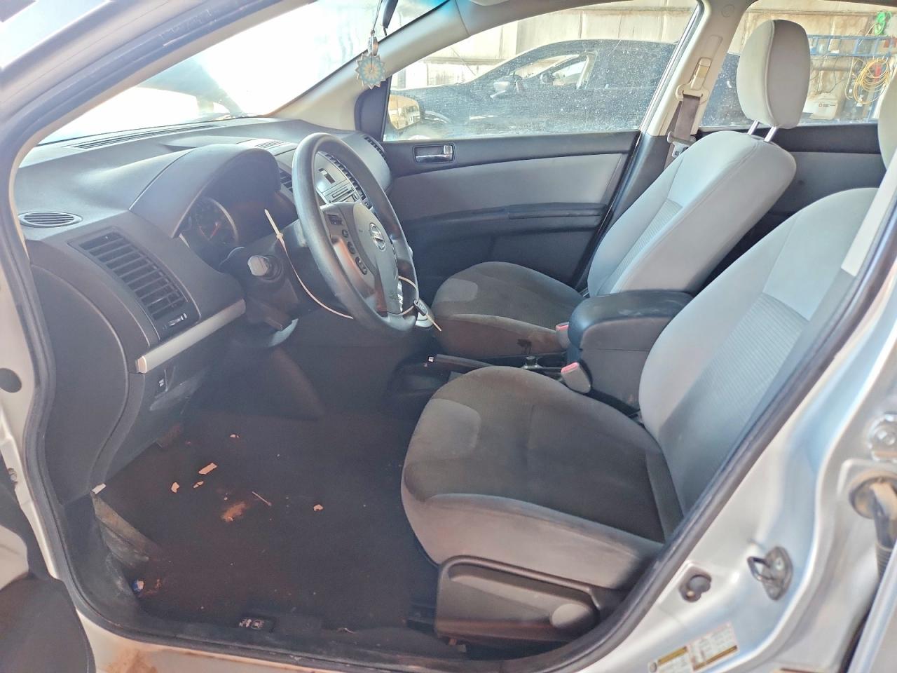 2011 Nissan Sentra 2.0 Silver vin: 3N1AB6AP4BL621537