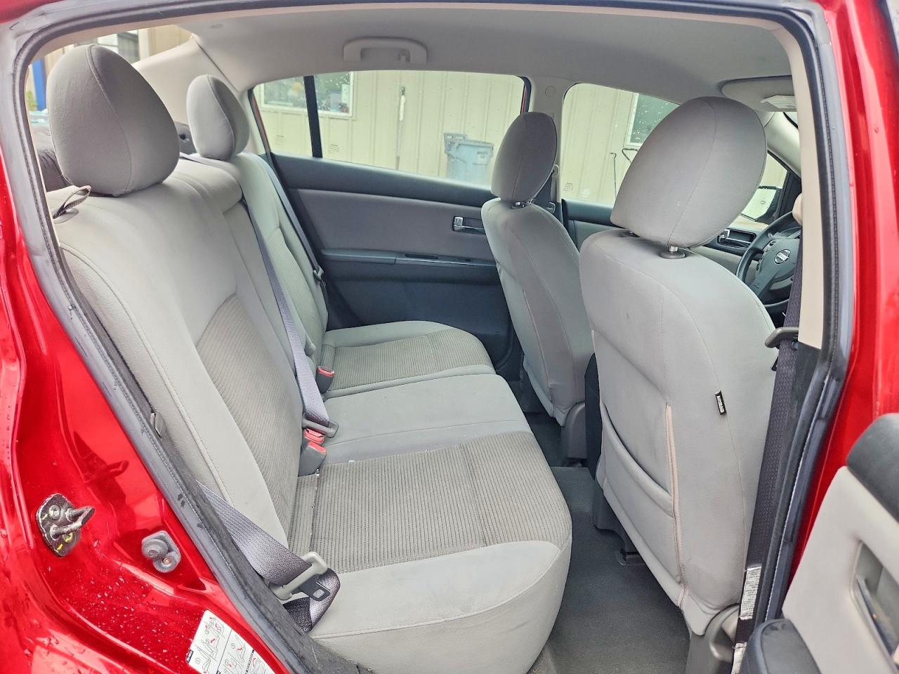 2011 Nissan Sentra 2.0 Burgundy vin: 3N1AB6AP4BL629007