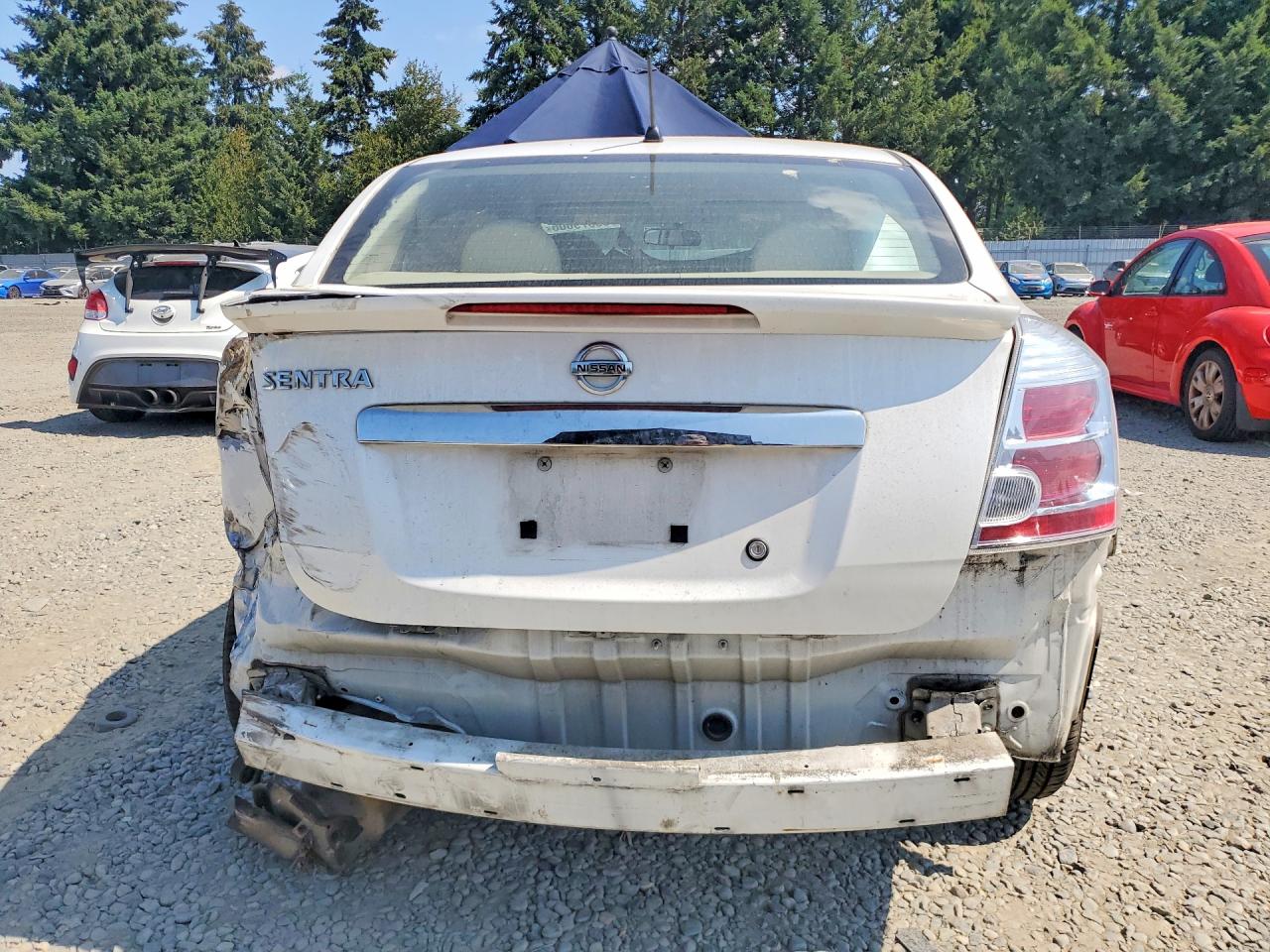 2011 Nissan Sentra 2.0 White vin: 3N1AB6AP4BL635650