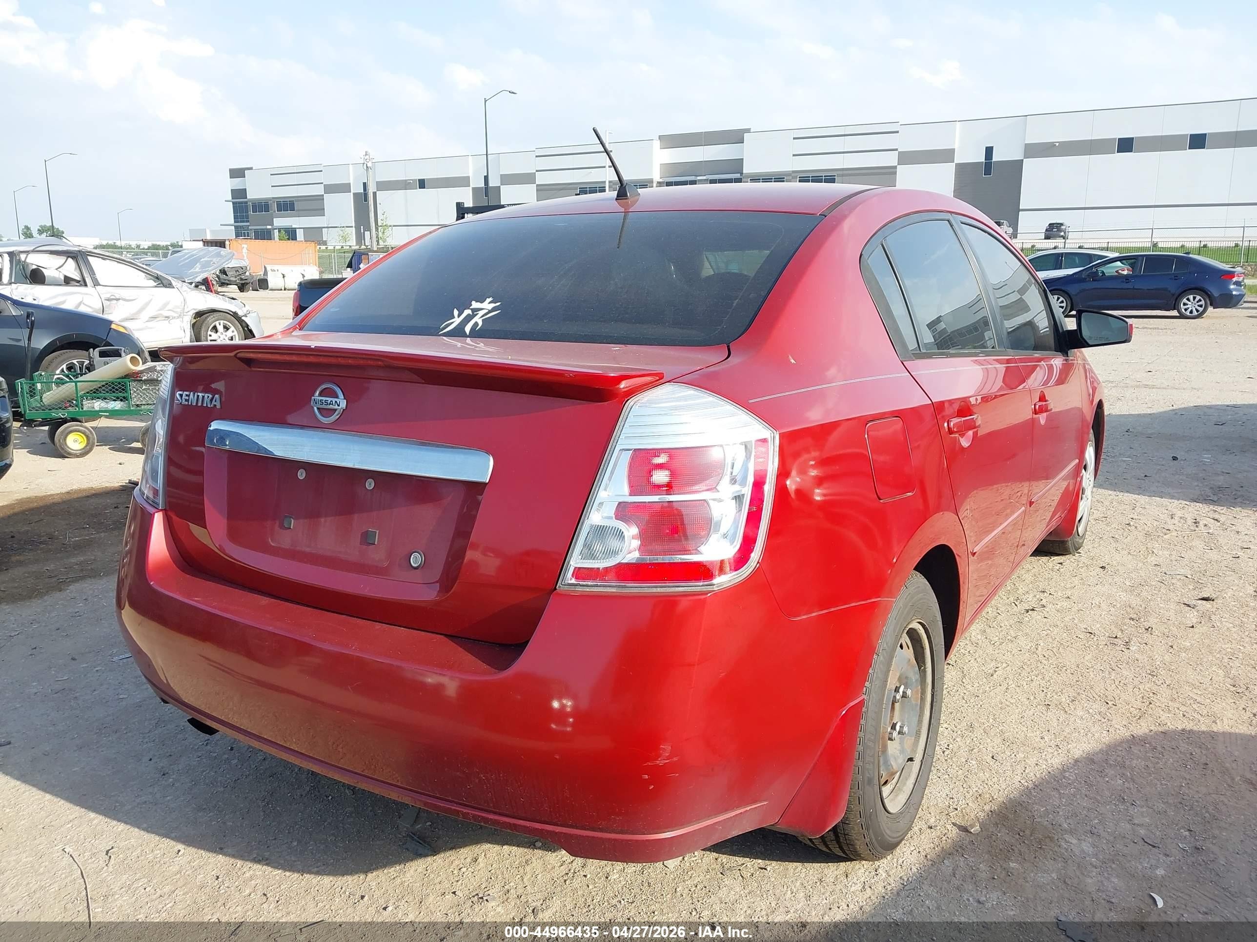2011 Nissan Sentra 2.0 Красный vin: 3N1AB6AP4BL654215