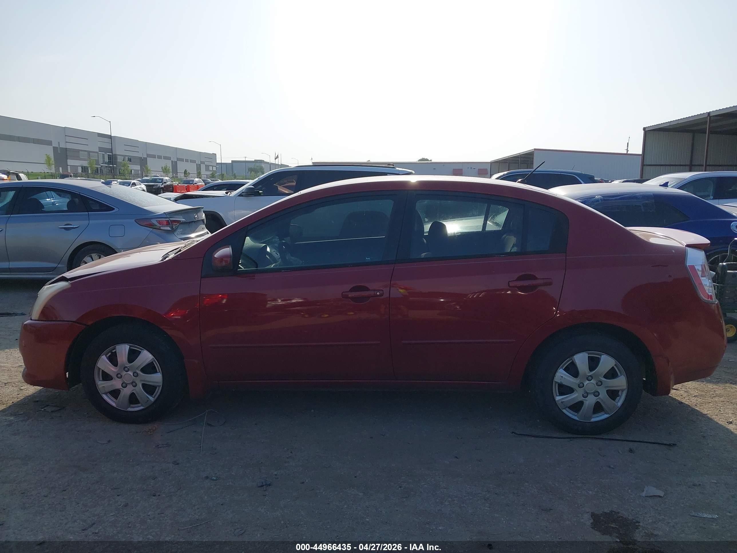 2011 Nissan Sentra 2.0 Красный vin: 3N1AB6AP4BL654215