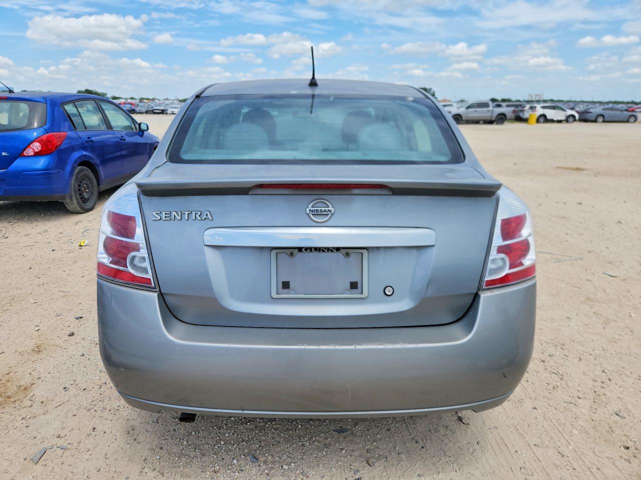 2011 Nissan Sentra 2.0 Silver vin: 3N1AB6AP4BL656384