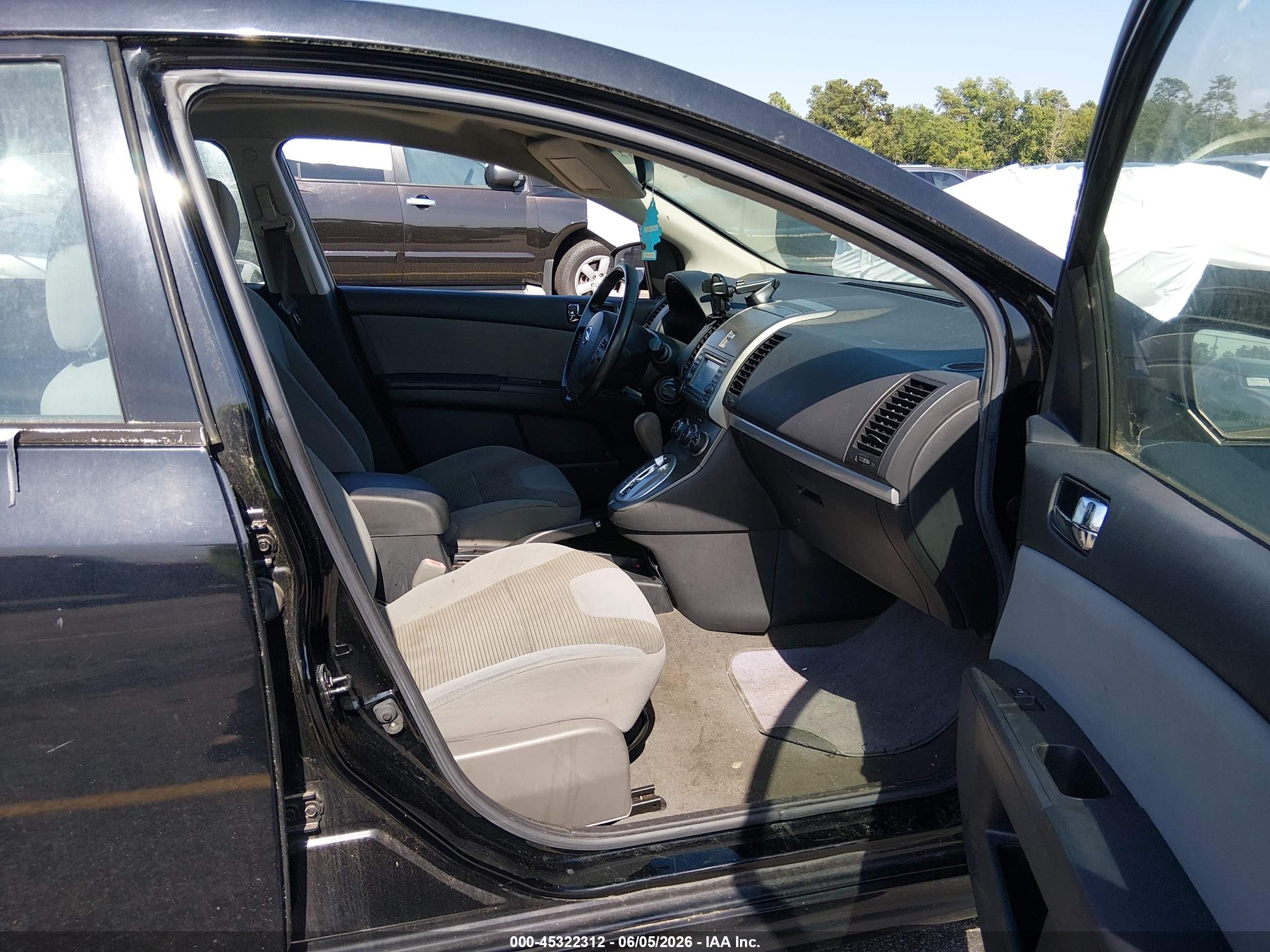 2011 Nissan Sentra 2.0sr Черный vin: 3N1AB6AP4BL720018