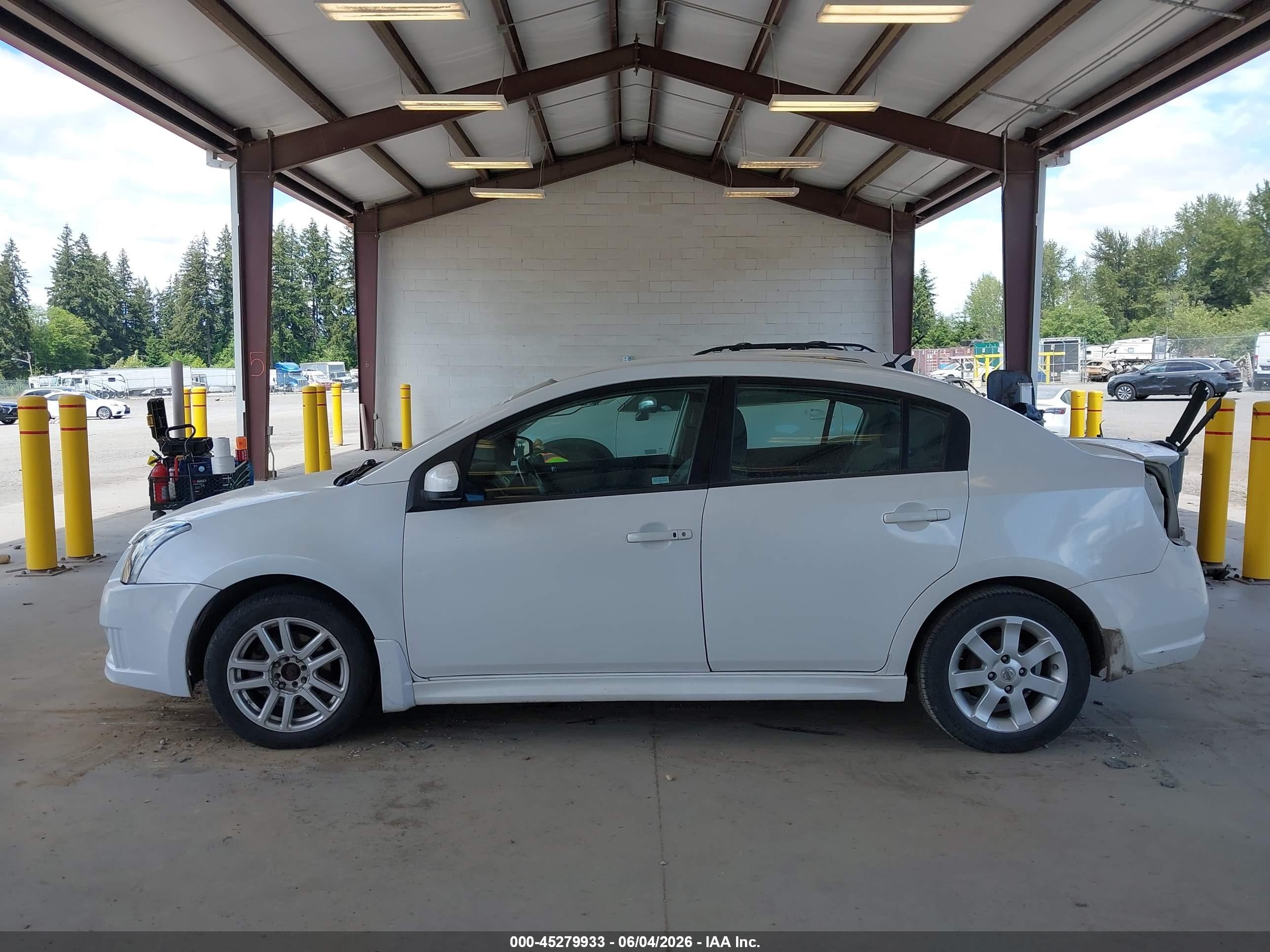 2011 Nissan Sentra 2.0sr White vin: 3N1AB6AP4BL728328
