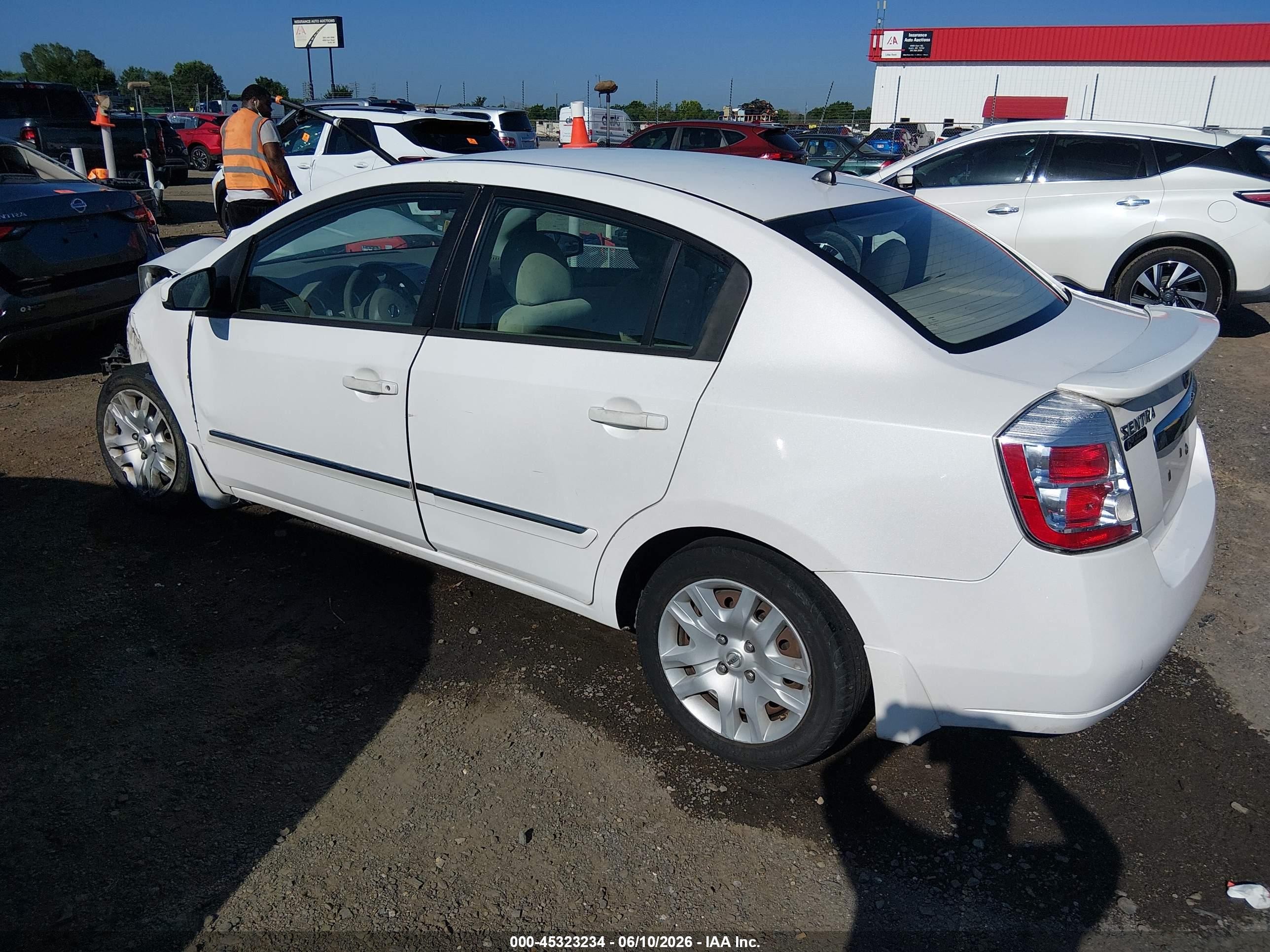 2012 Nissan Sentra 2.0 S White vin: 3N1AB6AP4CL658637