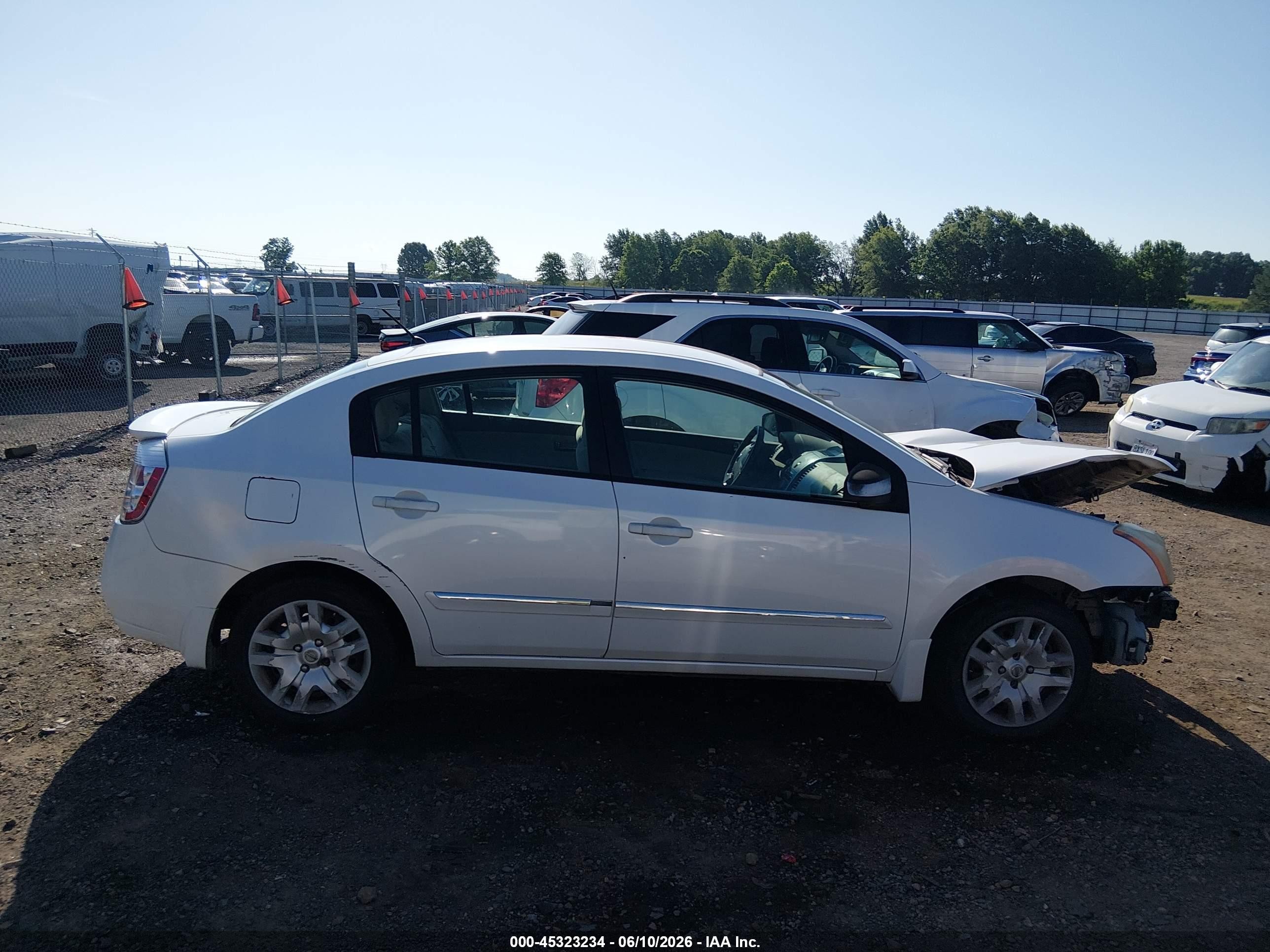 2012 Nissan Sentra 2.0 S White vin: 3N1AB6AP4CL658637