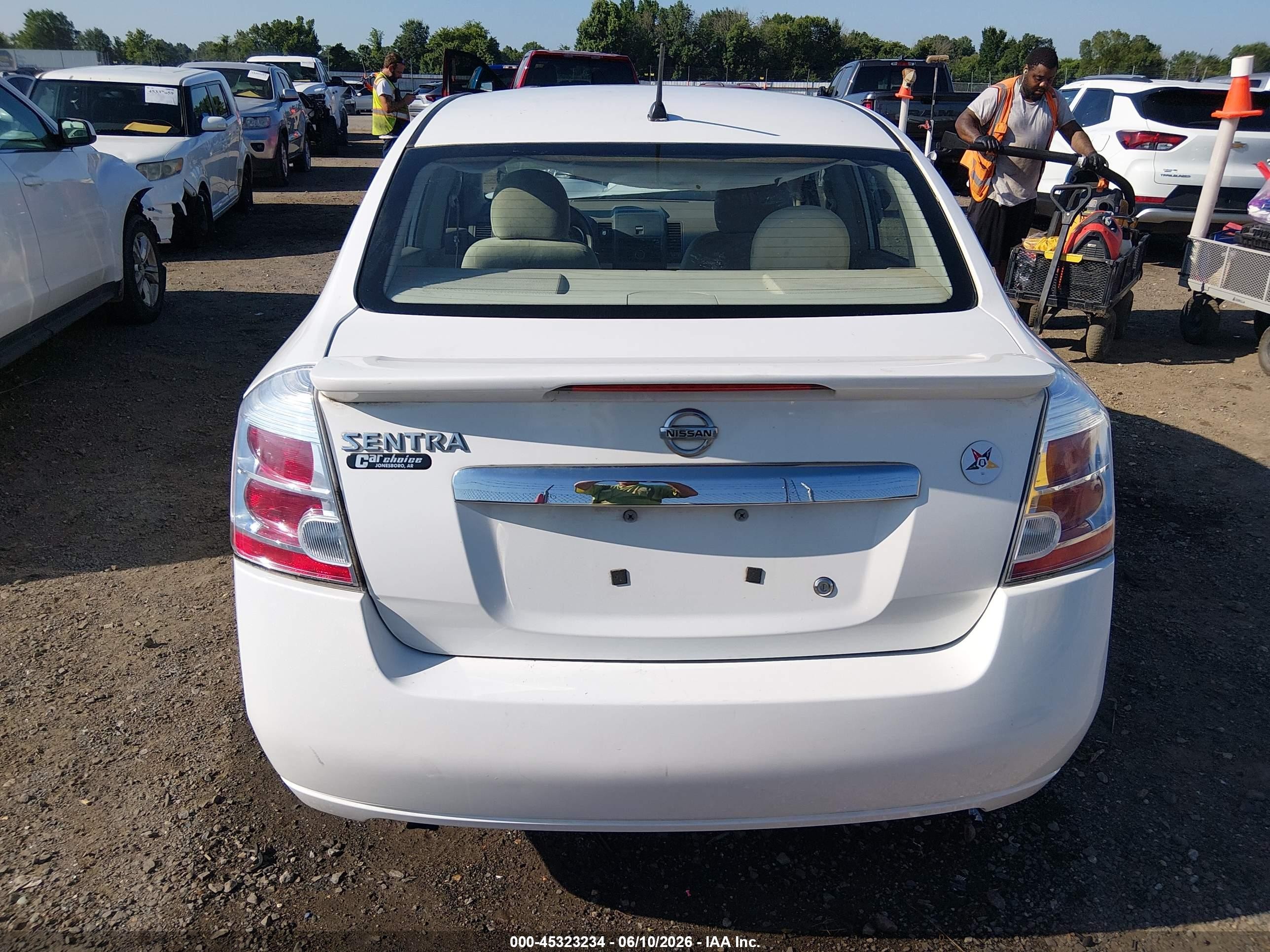 2012 Nissan Sentra 2.0 S White vin: 3N1AB6AP4CL658637