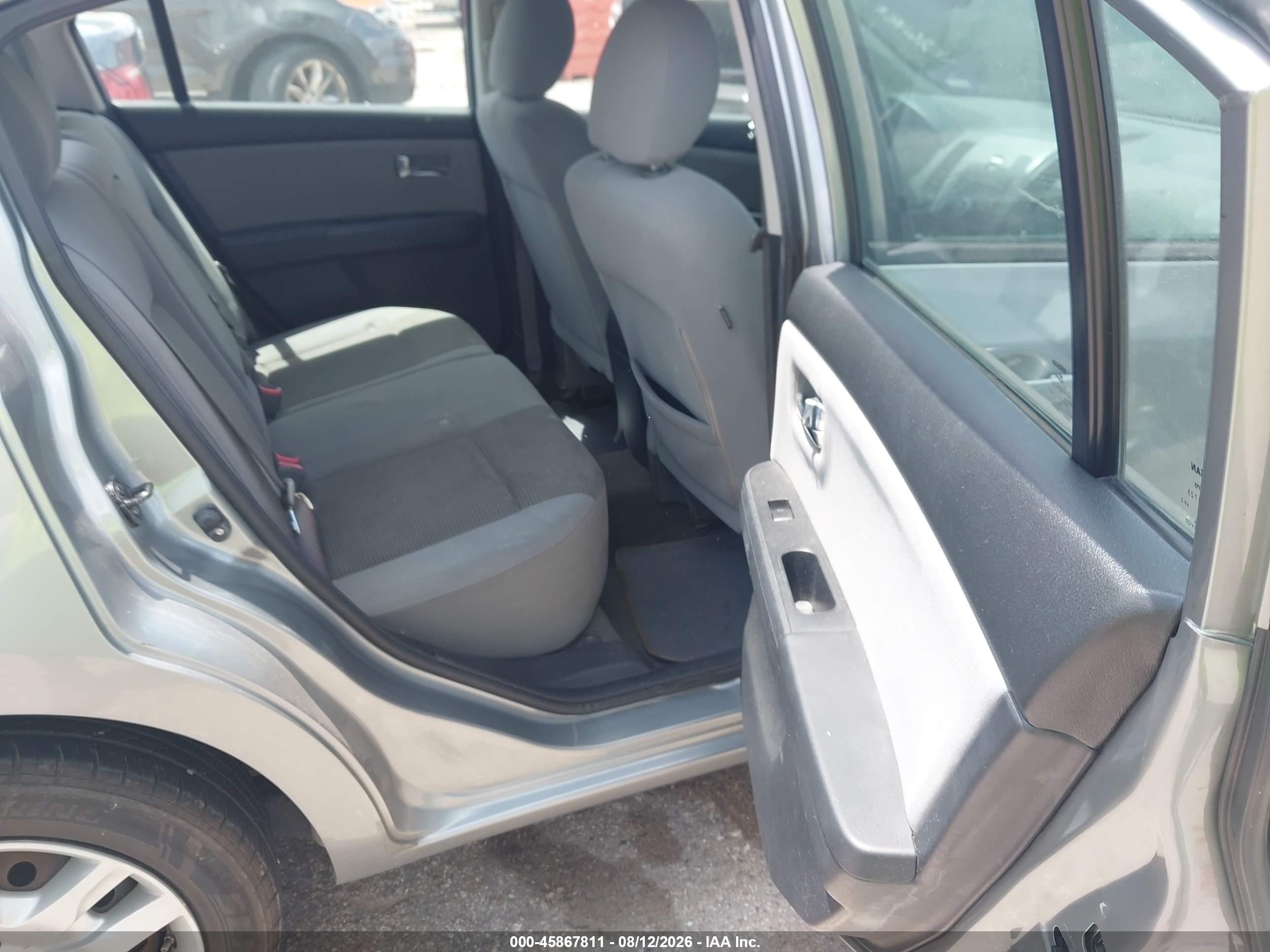 2012 Nissan Sentra 2.0 S Silver vin: 3N1AB6AP4CL713040