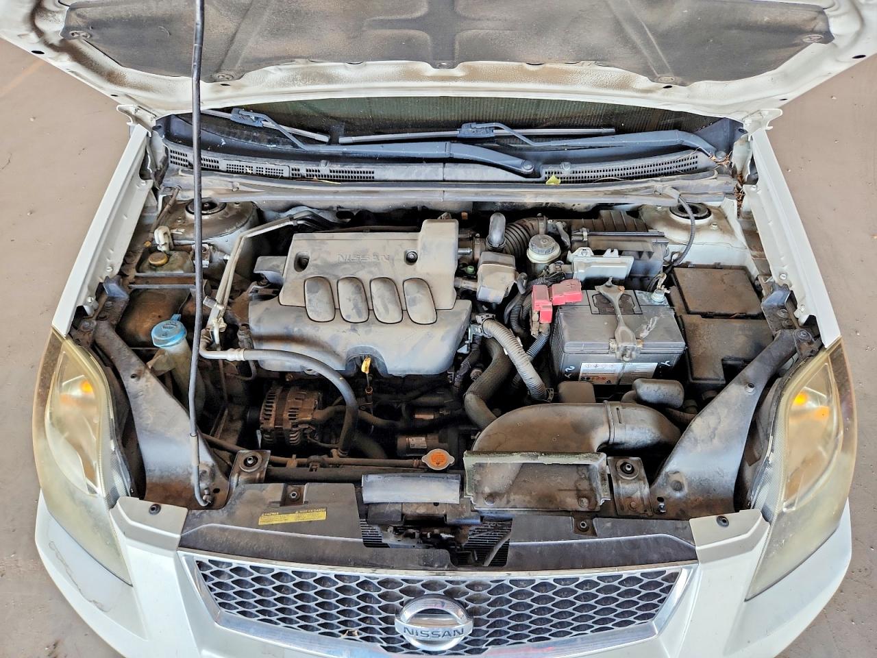2012 Nissan Sentra 2.0 Белый vin: 3N1AB6AP4CL728525