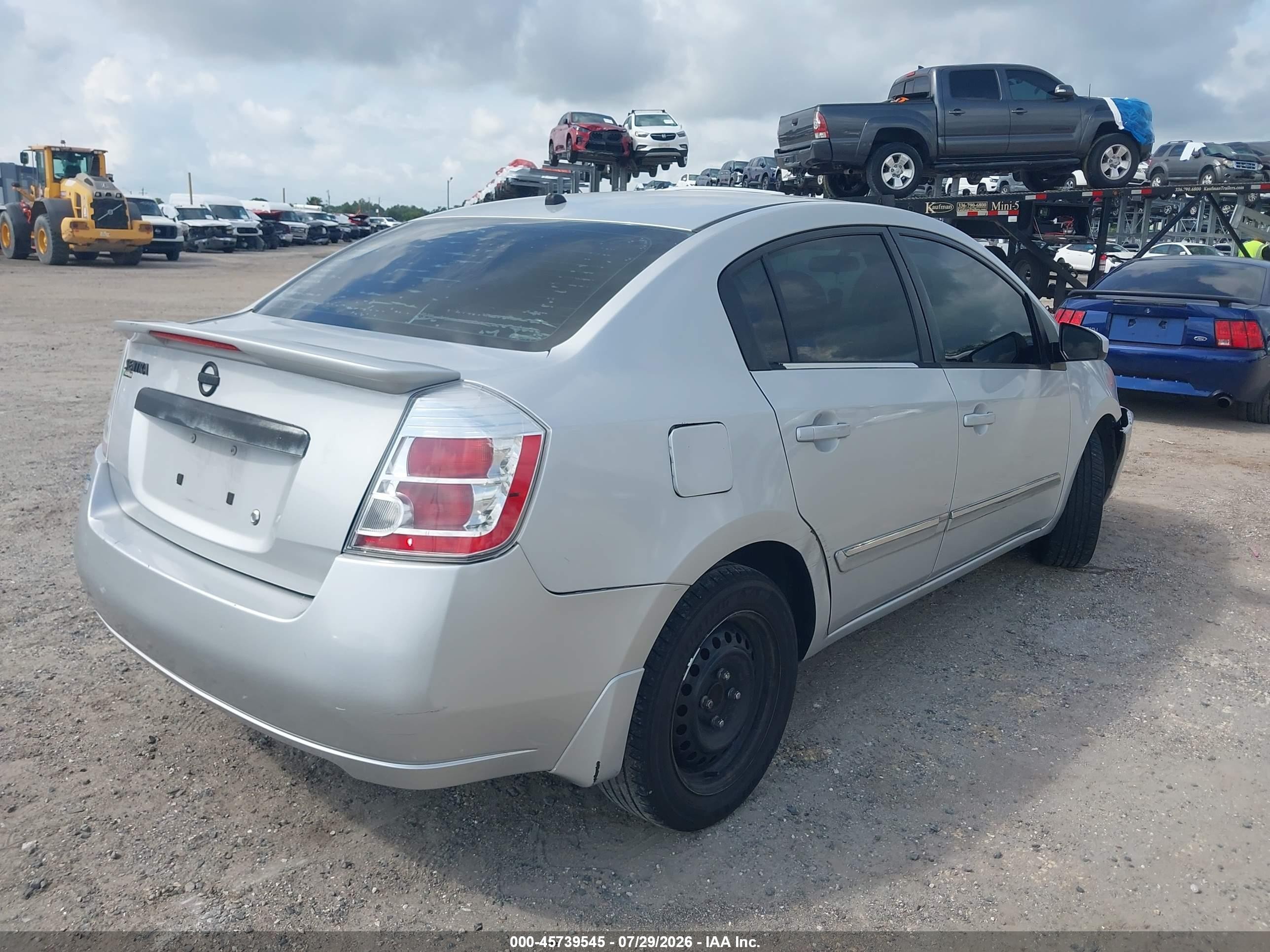 2012 Nissan Sentra 2.0 S Серебряный vin: 3N1AB6AP4CL776364