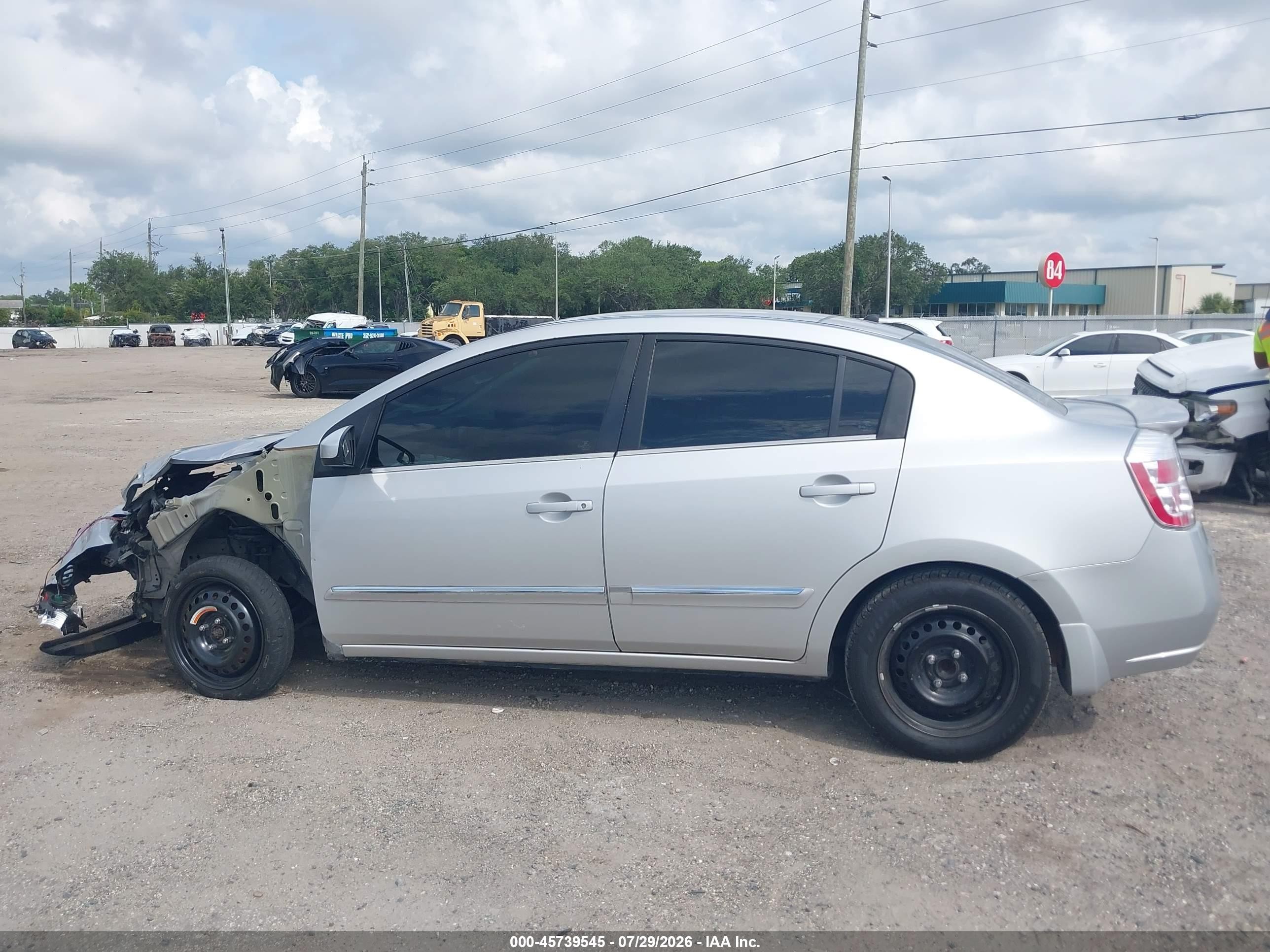 2012 Nissan Sentra 2.0 S Серебряный vin: 3N1AB6AP4CL776364